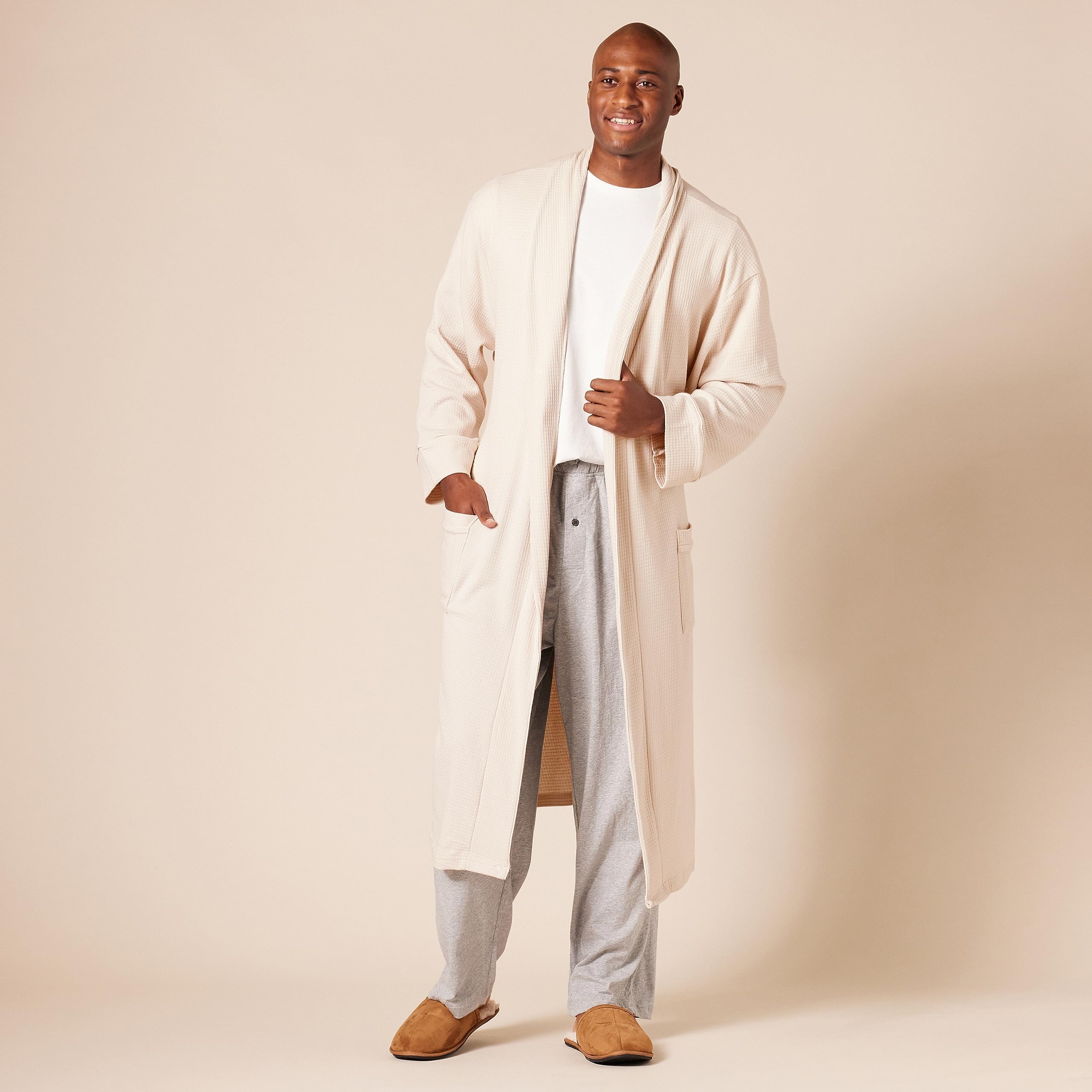 Amazon Essentials Men's Lightweight Waffle Robe - Soft Comfortable Bathrobe for Big & Tall - Perfect for Spa, Lounging & Relaxation at Home