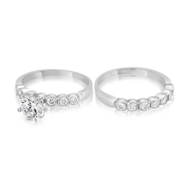 Elegant Bezel Engagement & Wedding Ring Set for Women - 14K Gold or Platinum - Perfect for Proposals, Anniversaries & Bridal Jewelry