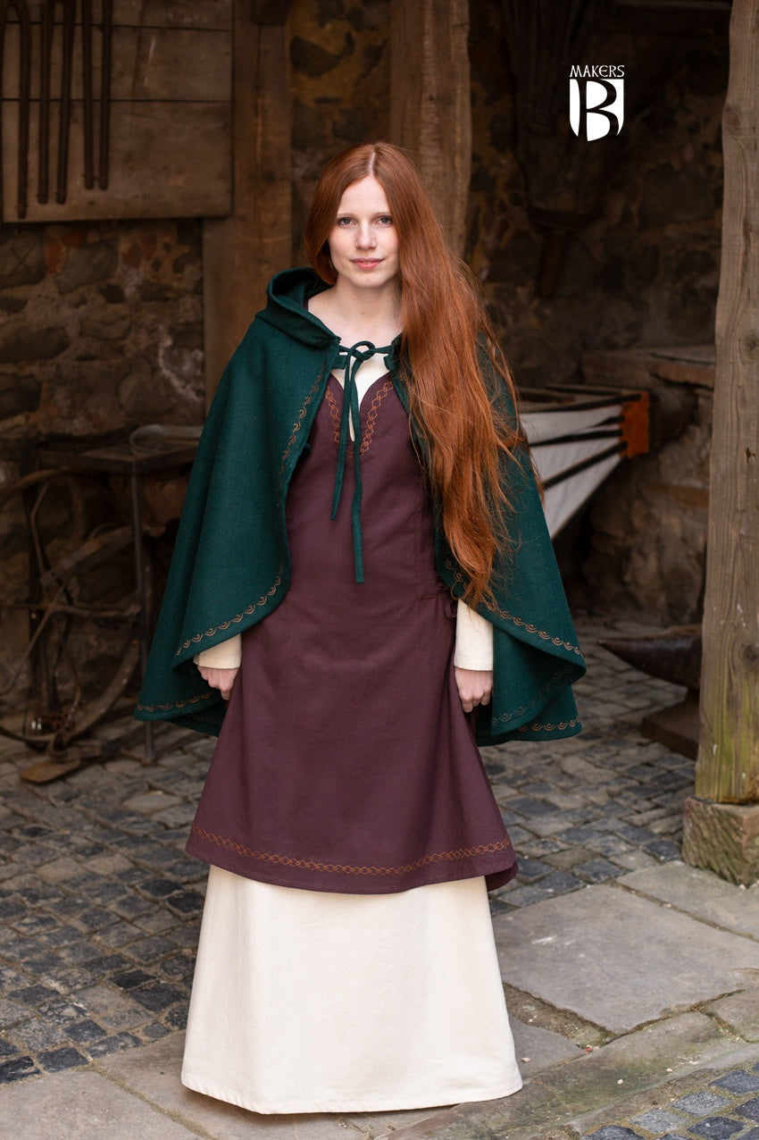 Affra Green Cape - Stylish & Elegant Women's Fashion Cape for Evening Parties, Weddings & Special Occasions