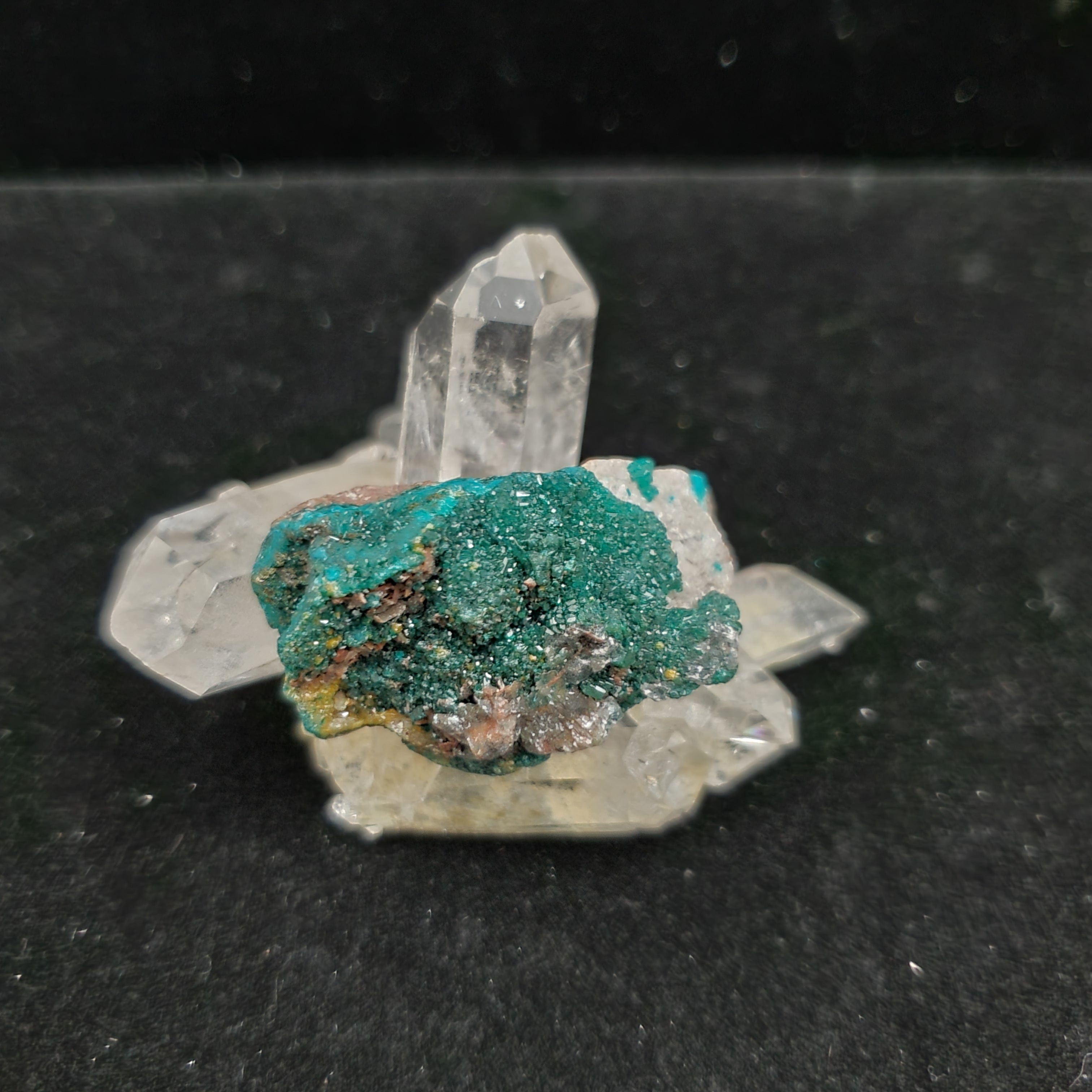 Natural Dioptase Crystal Specimen - Rare Green Mineral Stone for Collectors, Healing & Meditation - Perfect for Display, Gifts & Energy Work