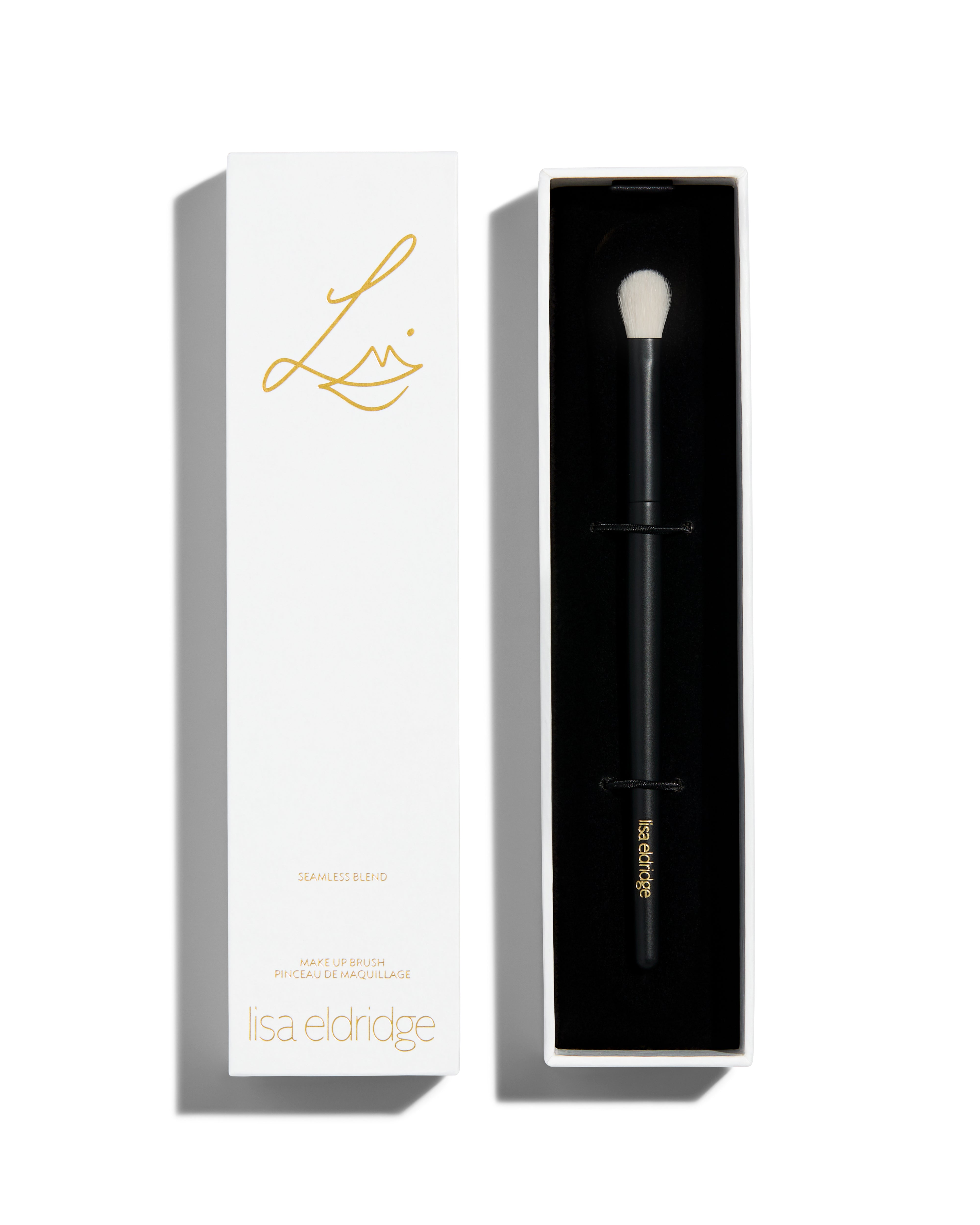 No. 8 Seamless Blend Brush - Professional Makeup Brush for Flawless Blending, Contouring & Highlighting | Perfect for Foundation, Powder & Cream Products (Home & Professional Use)