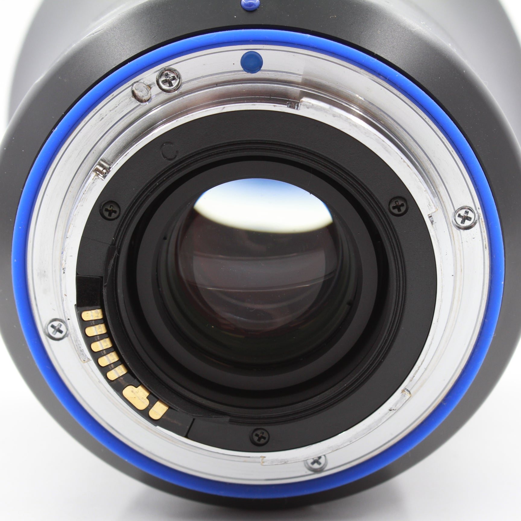 Used Zeiss Milvus Distagon T* 15mm f/2.8 ZE Lens for Canon EF Mount - Perfect for Landscape, Architecture & Low-Light Photography