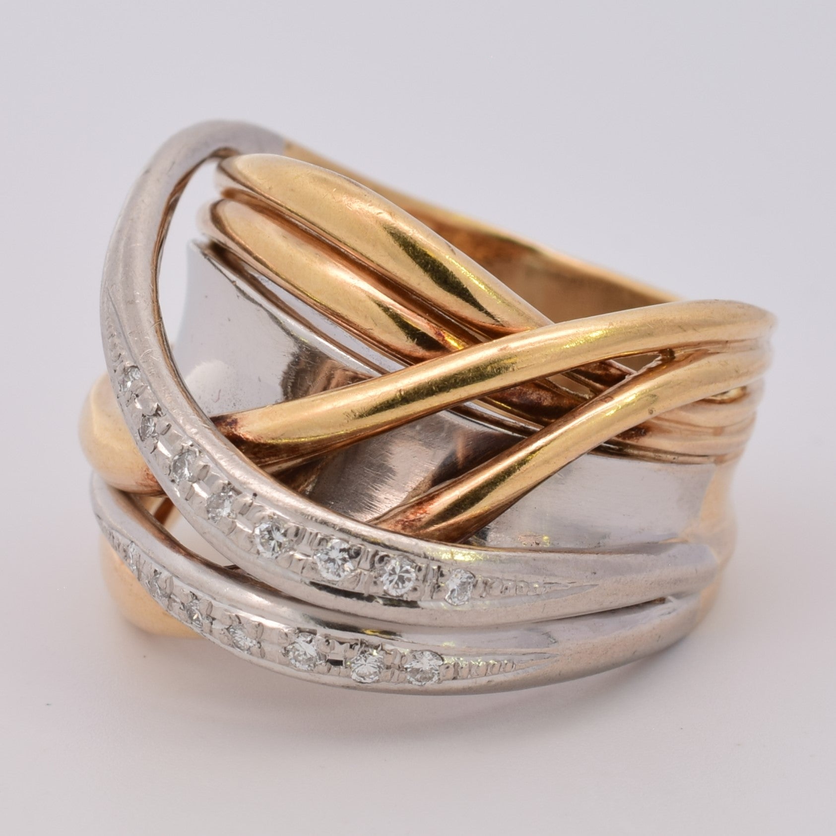 Elegant Two Tone Crossover Diamond Ring - 0.12ctw, Size 9 | Perfect for Engagement, Anniversary & Special Occasions