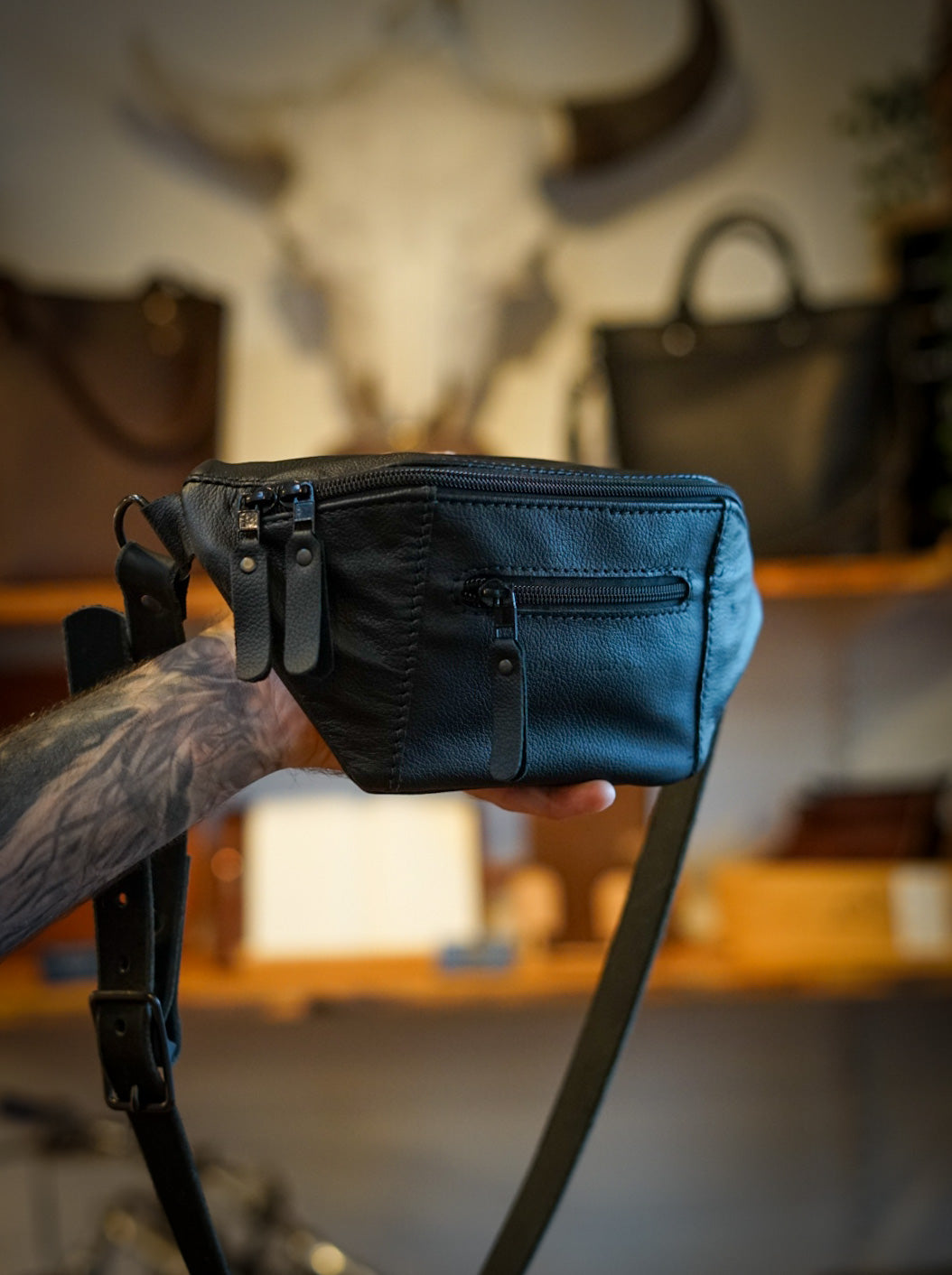 Best Fanny Pack for Men & Women - Waterproof Waist Bag with Adjustable Belt (Black) - Perfect for Travel, Hiking, Running & Outdoor Activities