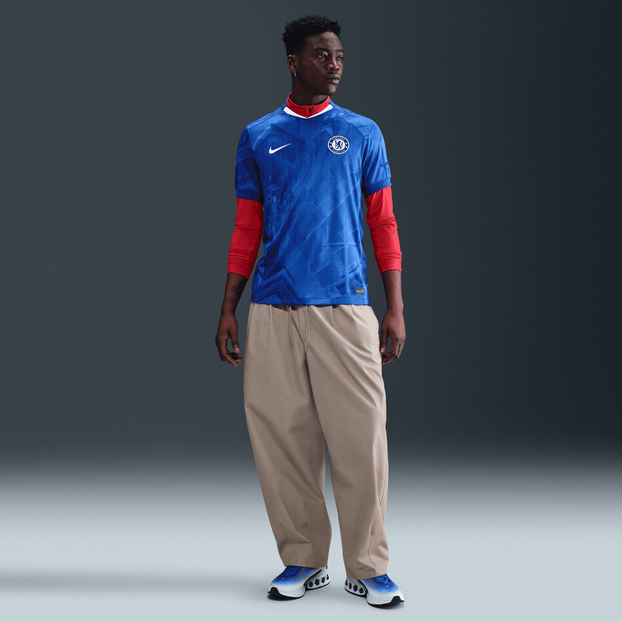 Nike Chelsea FC 2025/26 Stadium Home Jersey - Authentic Football Shirt for Men & Women - Perfect for Match Days, Training & Fan Support