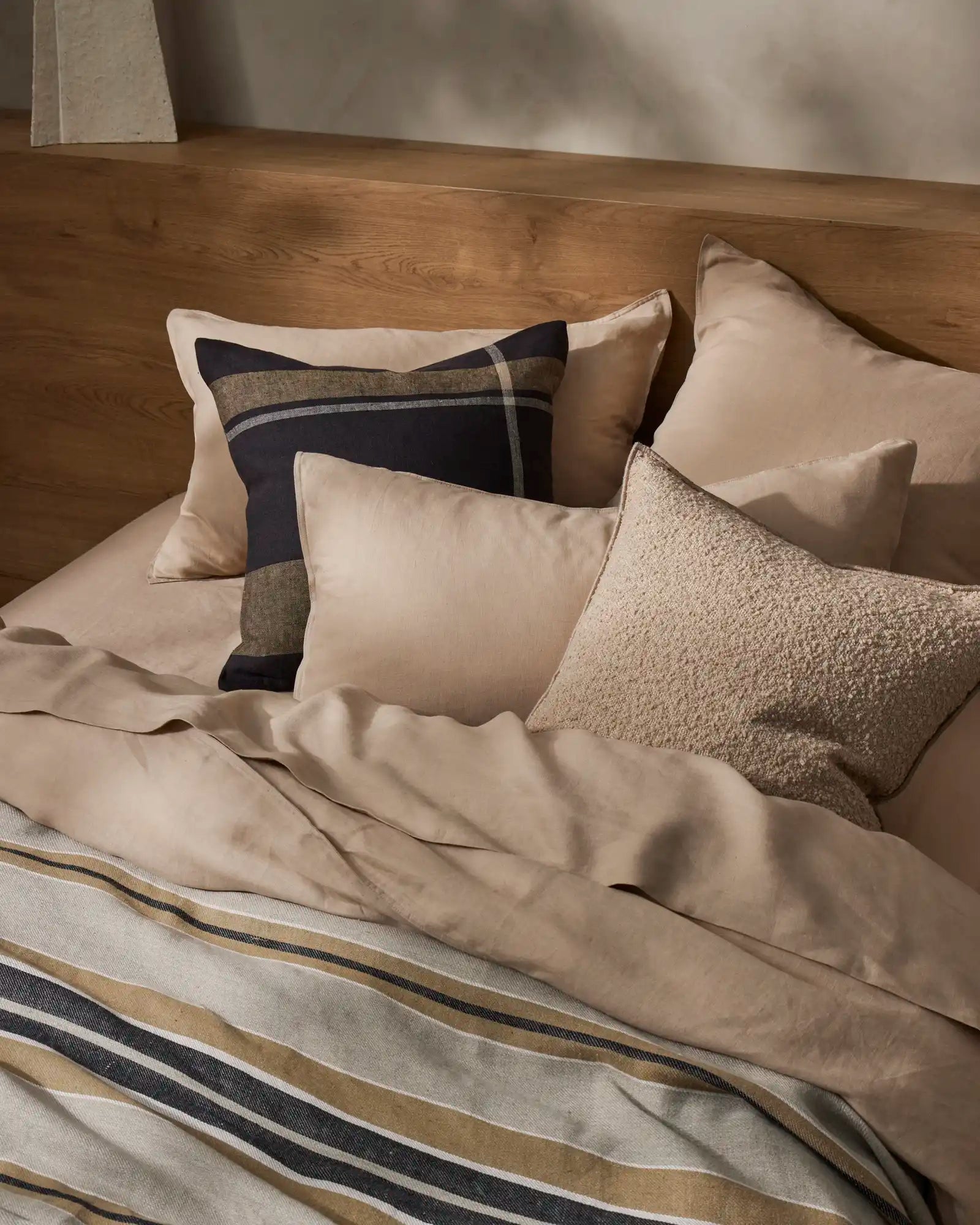 Ravello Quilt Cover Shell - Luxury Soft Bedding Set for Queen & King Size - Perfect for Home, Hotel, and Airbnb Decor