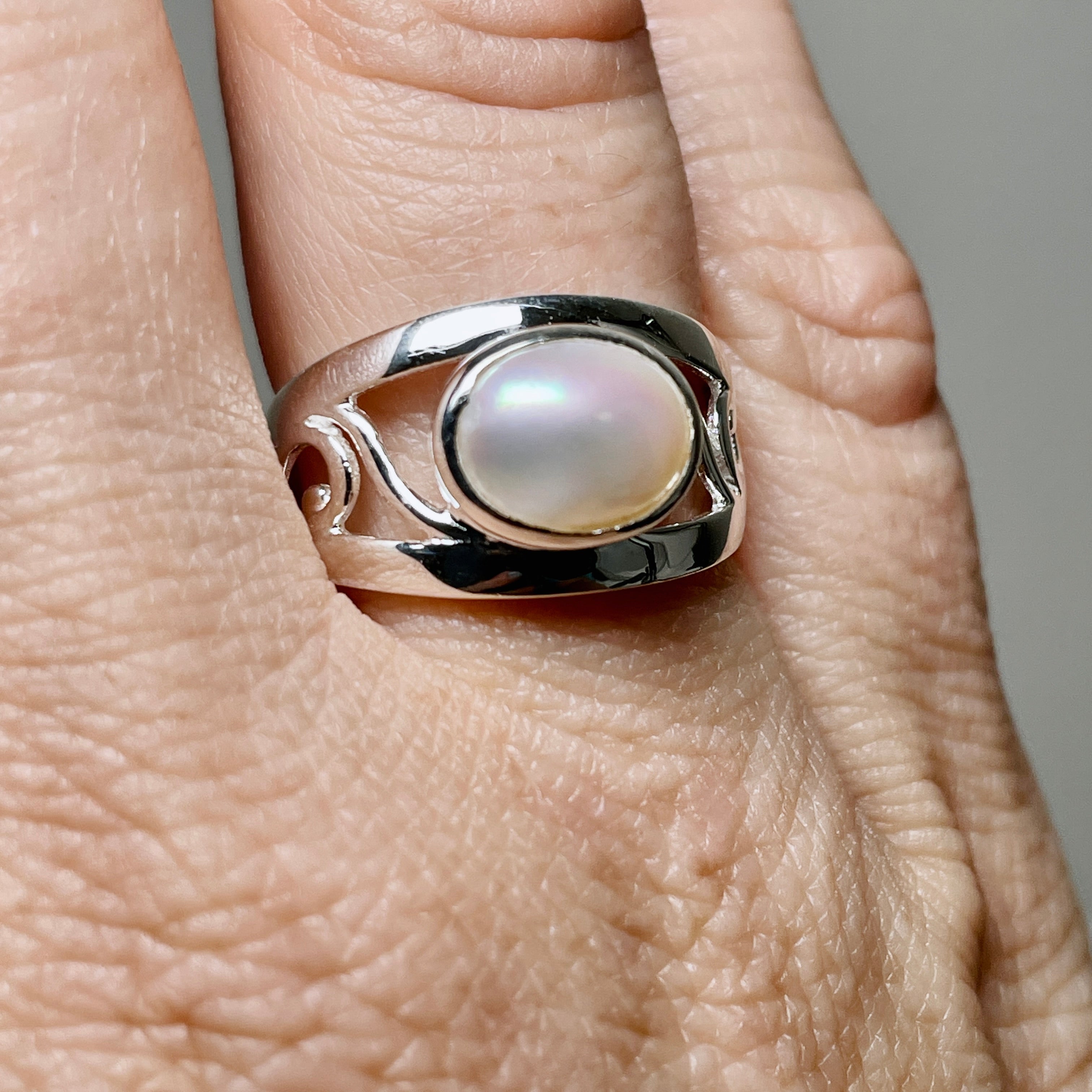Pearl Oval Cabochon Boho Decorative Ring R3820 - Elegant Handmade Jewelry for Women, Perfect for Weddings, Parties & Everyday Wear