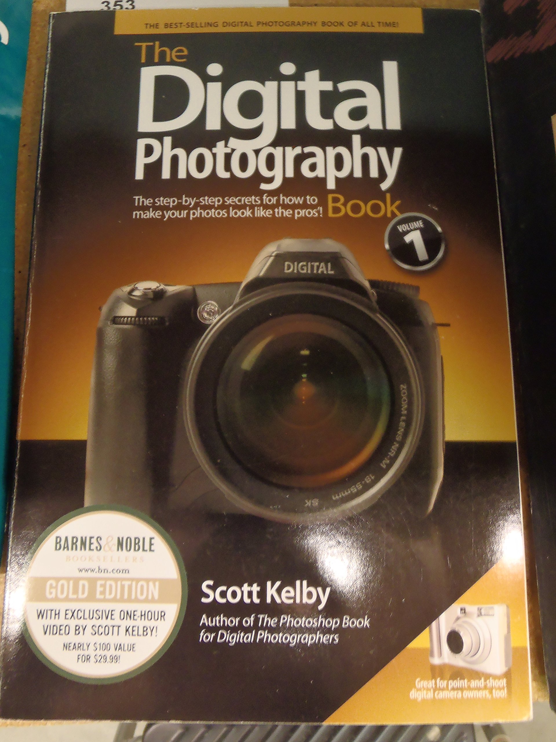 The Digital Photography Book (Volume 1) - Learn DSLR Camera Techniques for Beginners | Perfect for Travel, Portrait & Landscape Photography