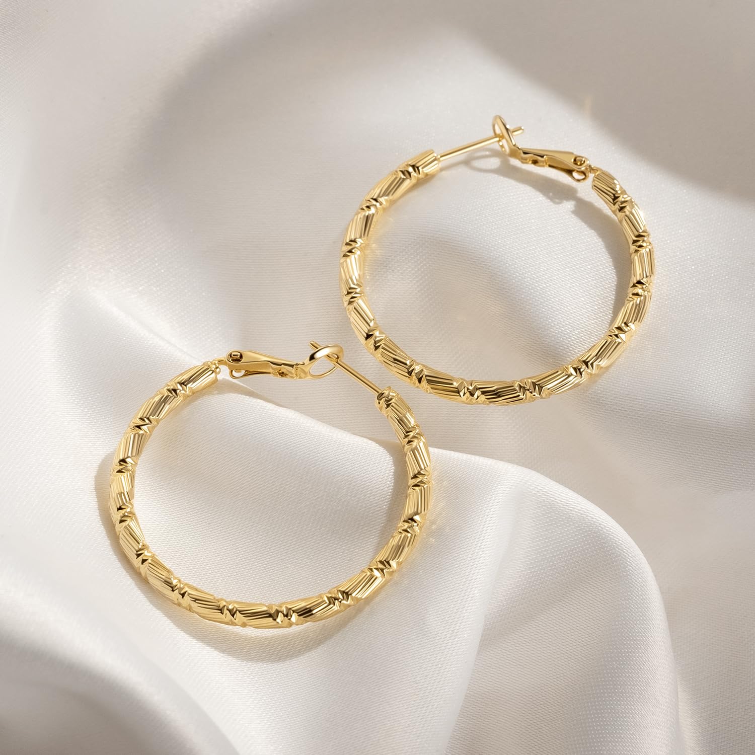 14K Gold Hoop Earrings for Women - 30mm Thick Solid Gold Hoops with Line Cutting Design - Elegant & Durable Everyday Jewelry for Work, Parties & Gifting