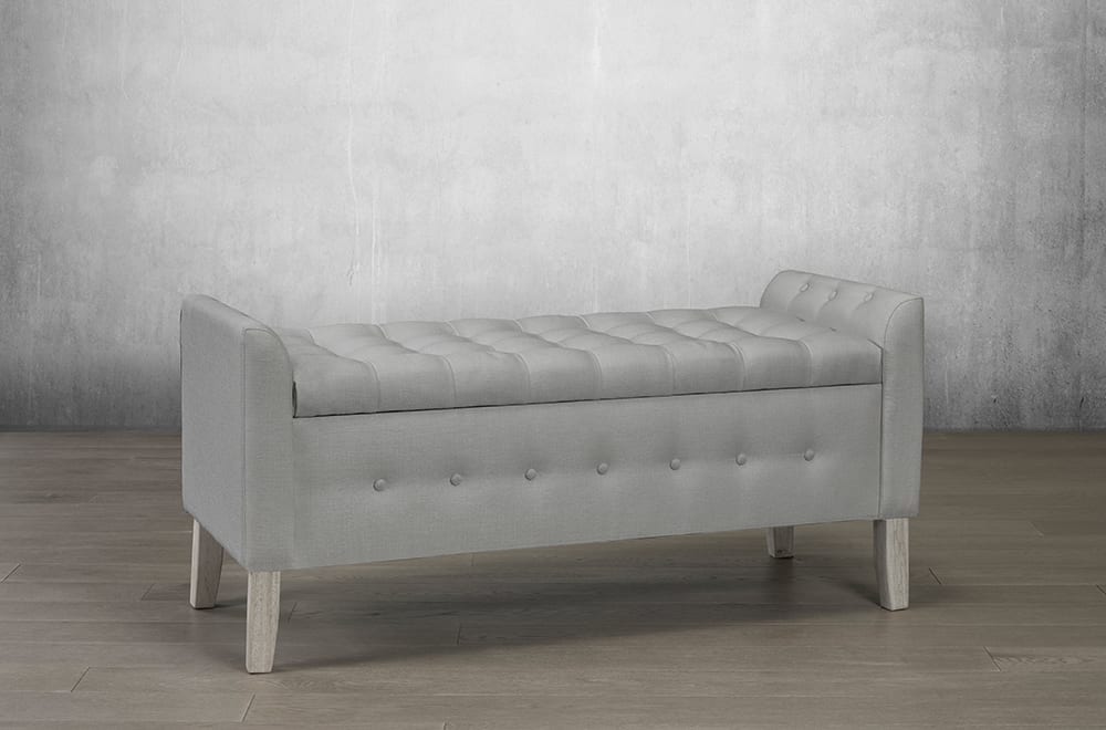 Handcrafted Canadian Ruby Customizable Bench - Perfect for Home, Garden & Outdoor Decor