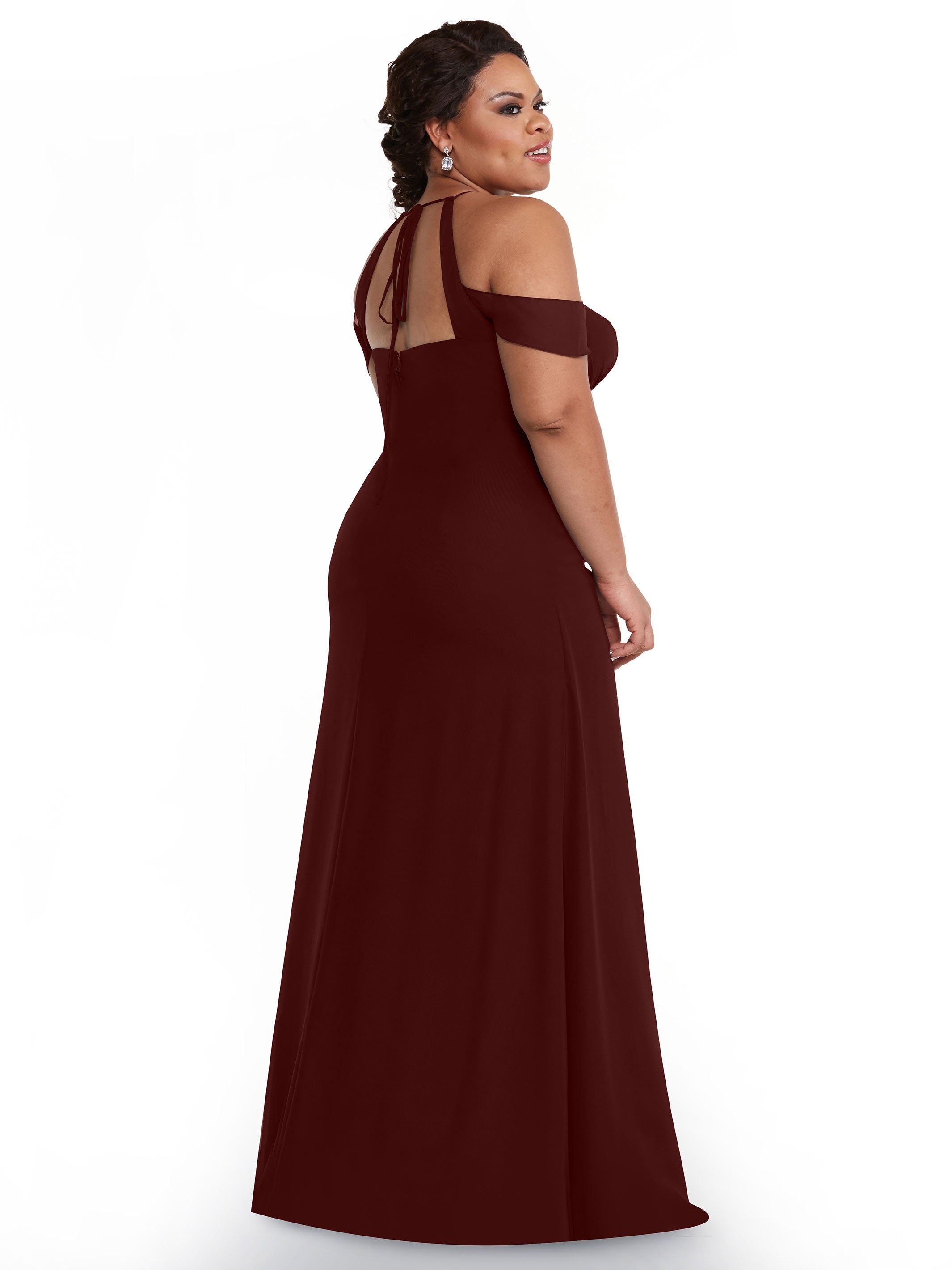Elegant Off The Shoulder Chiffon Bridesmaid Dress with Halter Neckline - Perfect for Weddings, Formal Events & Special Occasions