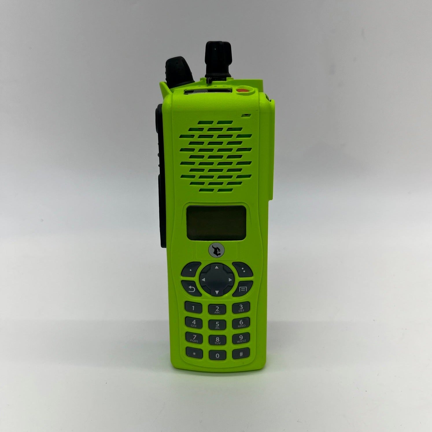 EF Johnson Viking VP900 242 5780 VHF / 800MHz P25 TDMA Portable Two-Way Radio - Reliable Communication for Public Safety, Security & Emergency Responders