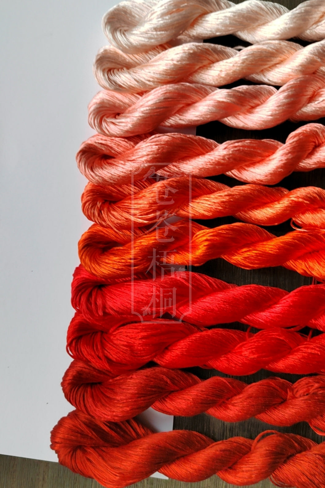 10g Suzhou Embroidery Thick Filament Slightly Twisted Mulberry Silk Thread (Red Sunset Sky) - Premium Hand Embroidery & Needlework Supplies for DIY Crafts, Costume Design, and Traditional Chinese Art Projects