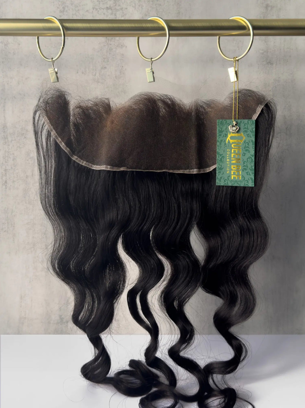 13x4 HD Lace Frontal Wig - Queen Body Wave Human Hair - Natural Look & Comfortable Wear for Daily Use, Parties & Special Events