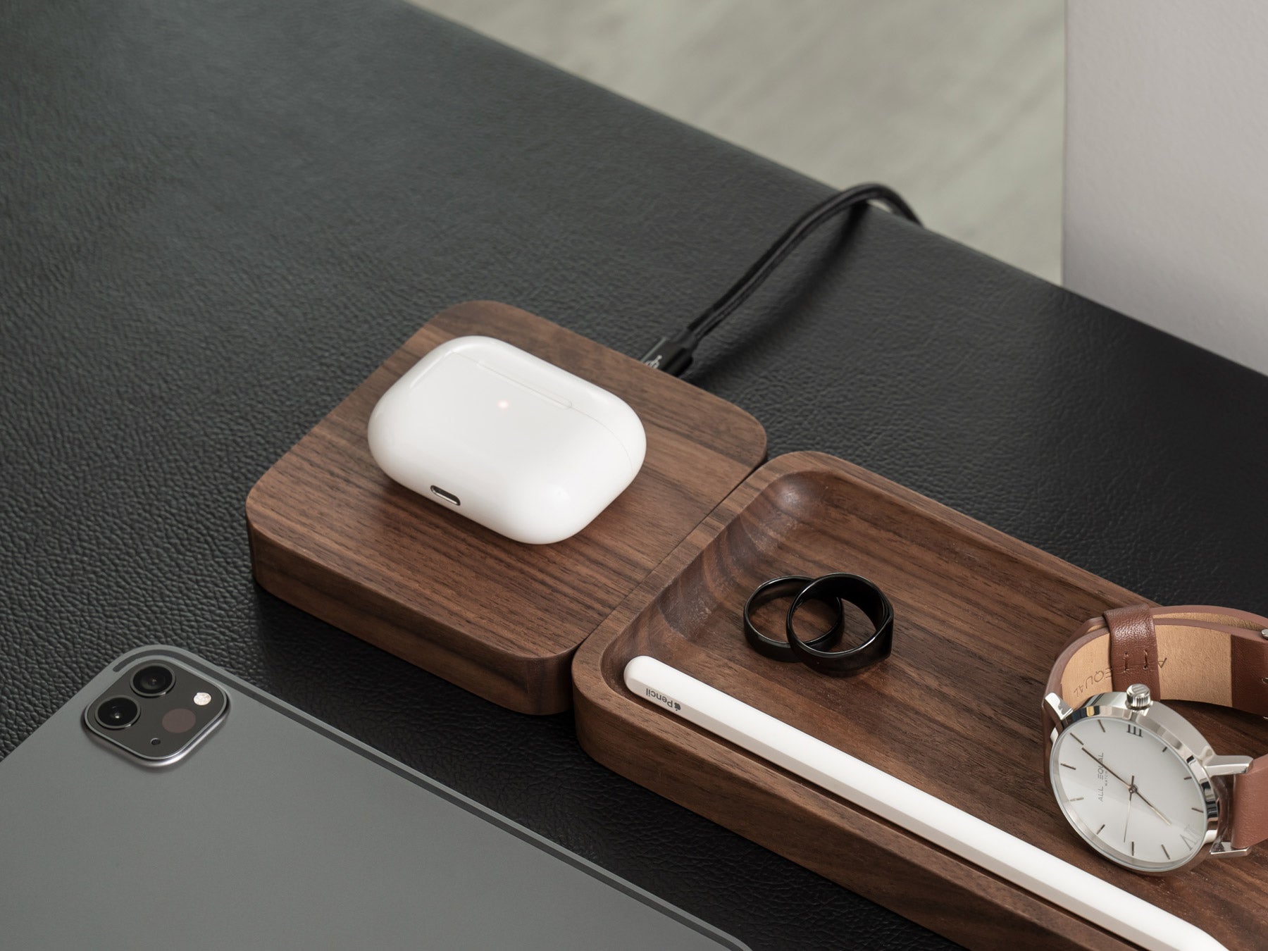 Wireless Charging Pad by OakyBlocks - Fast Qi-Certified Charger for iPhone, Samsung & AirPods - Perfect for Home, Office & Travel