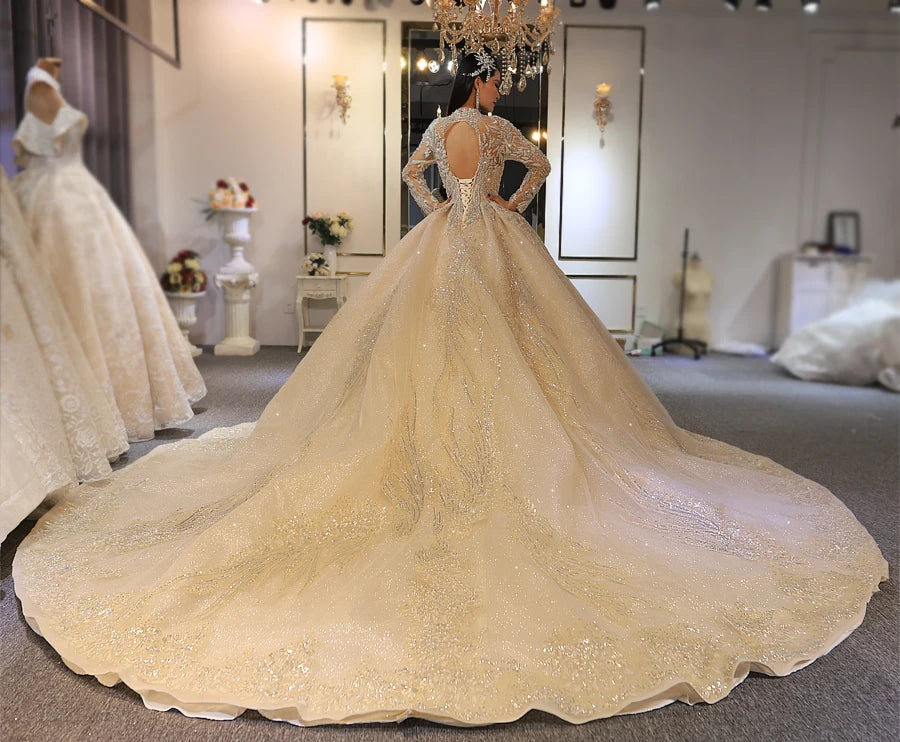 Elegant Gold Trumpet Mermaid Wedding Dress - High Quality Bridal Gown for Beach, Church & Formal Weddings