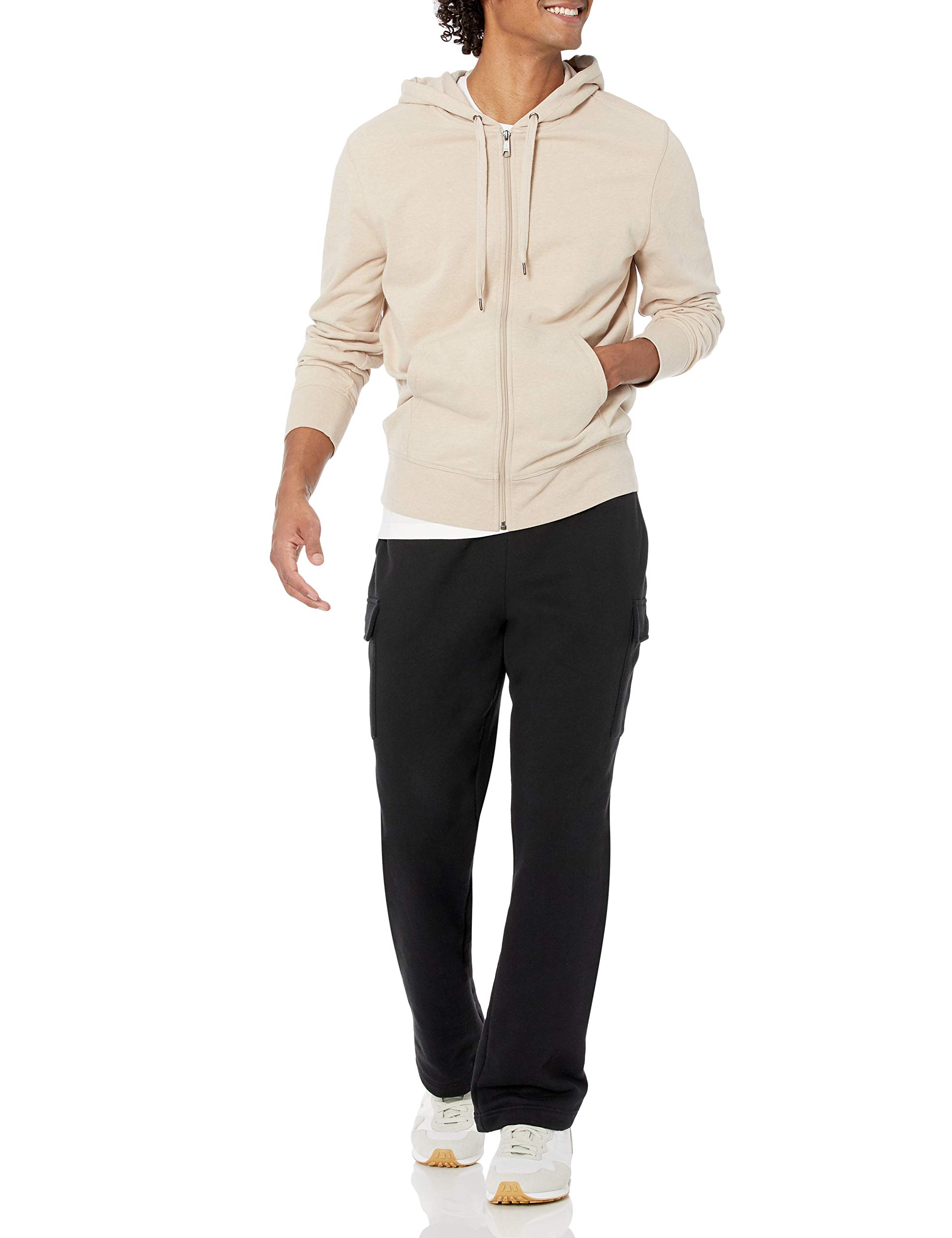 Amazon Essentials Men's Cargo Fleece Sweatpants - Comfortable Winter Joggers with Pockets for Outdoor Activities, Lounge & Travel