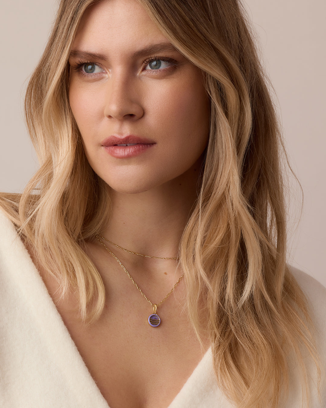 Power Gemstone Parker Charm Necklace for Tranquility & Positive Energy - Perfect for Meditation, Yoga, and Spiritual Healing