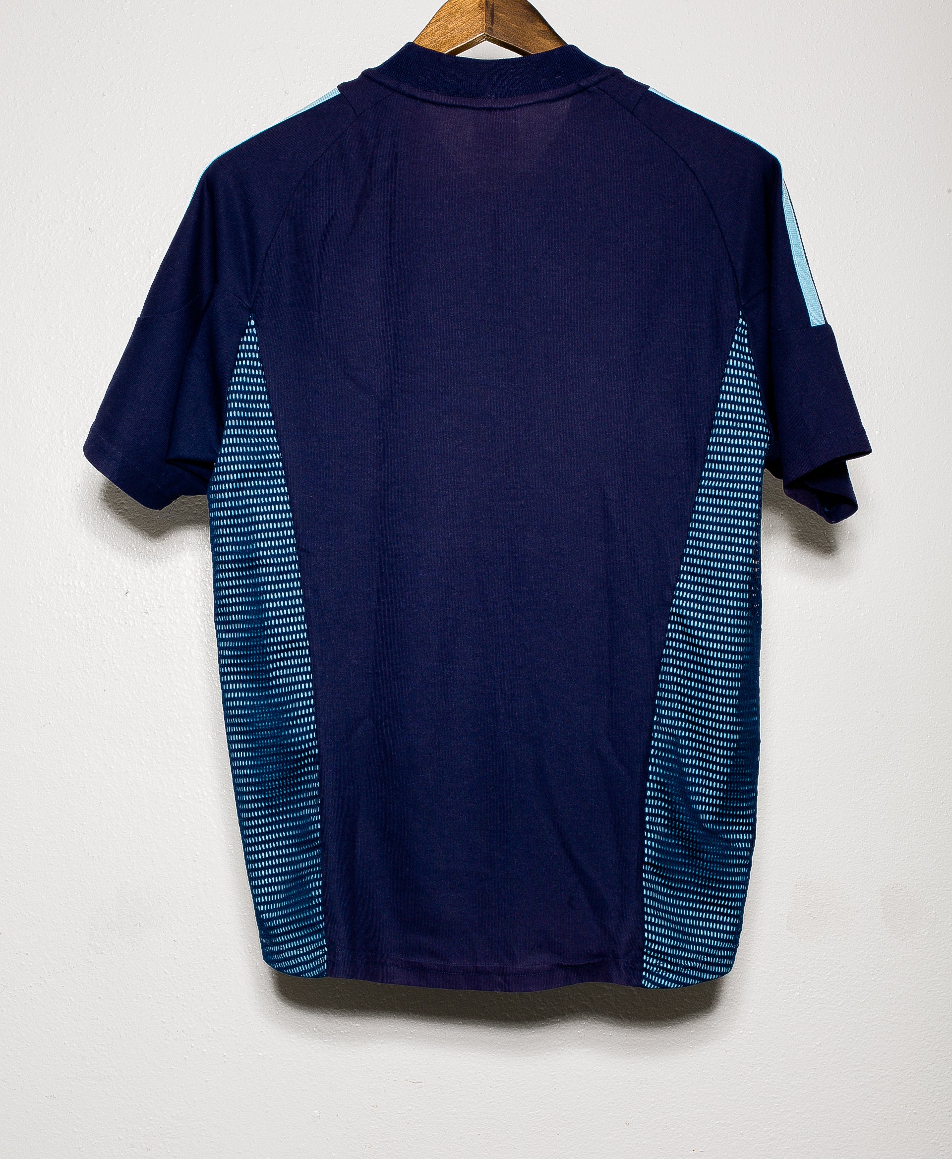 2002 Argentina Away Soccer Jersey (Size S) - Authentic Football Shirt for Fans & Collectors - Perfect for Matches, Gifting & Display