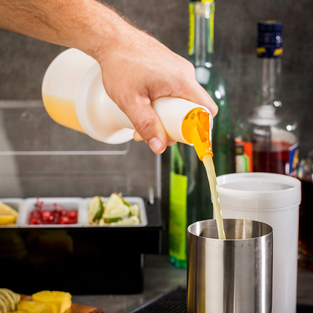 Bar Lux 0.5 Quart Plastic Quick Pour Storage Bottle with Yellow Spout & Lid - 3.5