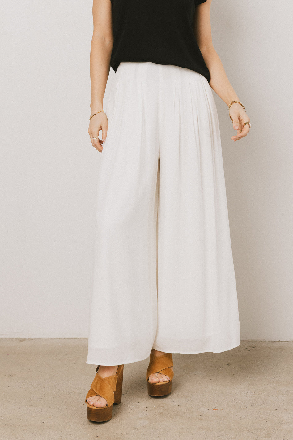 Kiaan Women's Baggy Pants - Soft Cotton Loose Fit High Waisted Trousers in White | Casual Wear, Lounge Pants, Street Style Outfits