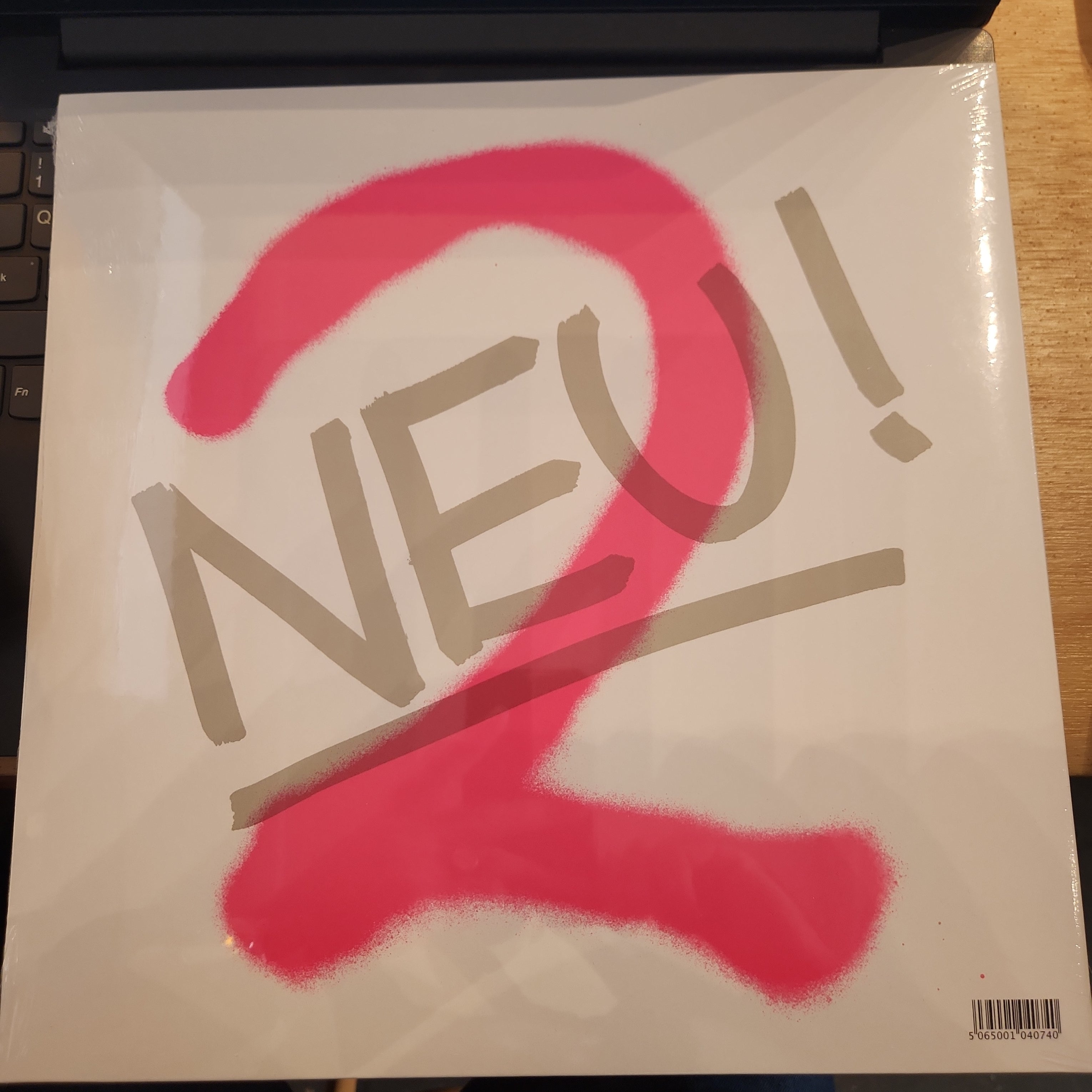 Neu! - 2 (Vinyl LP) | Limited Edition German Krautrock Album | Perfect for Record Collectors & Audiophiles | Ideal for Relaxing at Home or DJ Sets