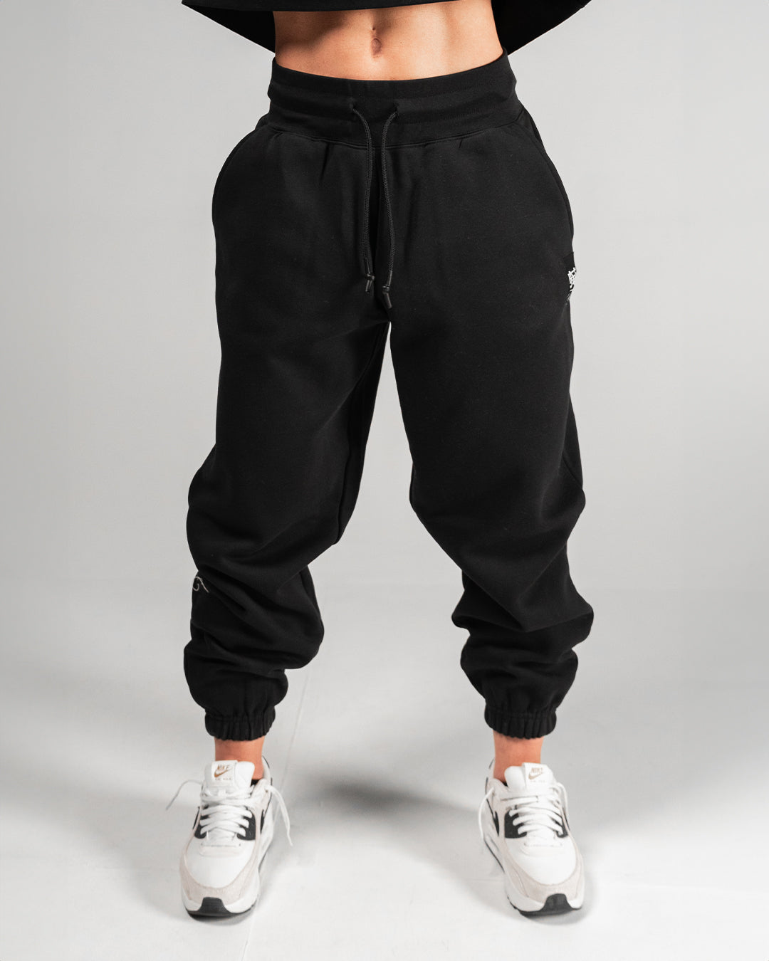 Women's Oversized Sweatpants - Black | Soft & Comfortable Joggers for Lounge, Workout & Casual Wear