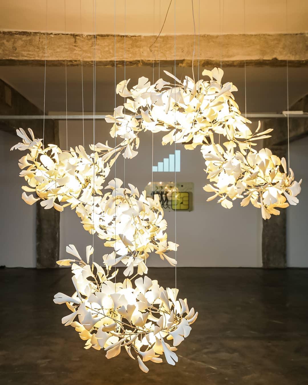 Elegant Ginkgo Leaf Chandelier - Modern Gold Ceiling Light Fixture for Dining Room, Living Room & Bedroom Decor | Perfect for Home Lighting & Interior Design