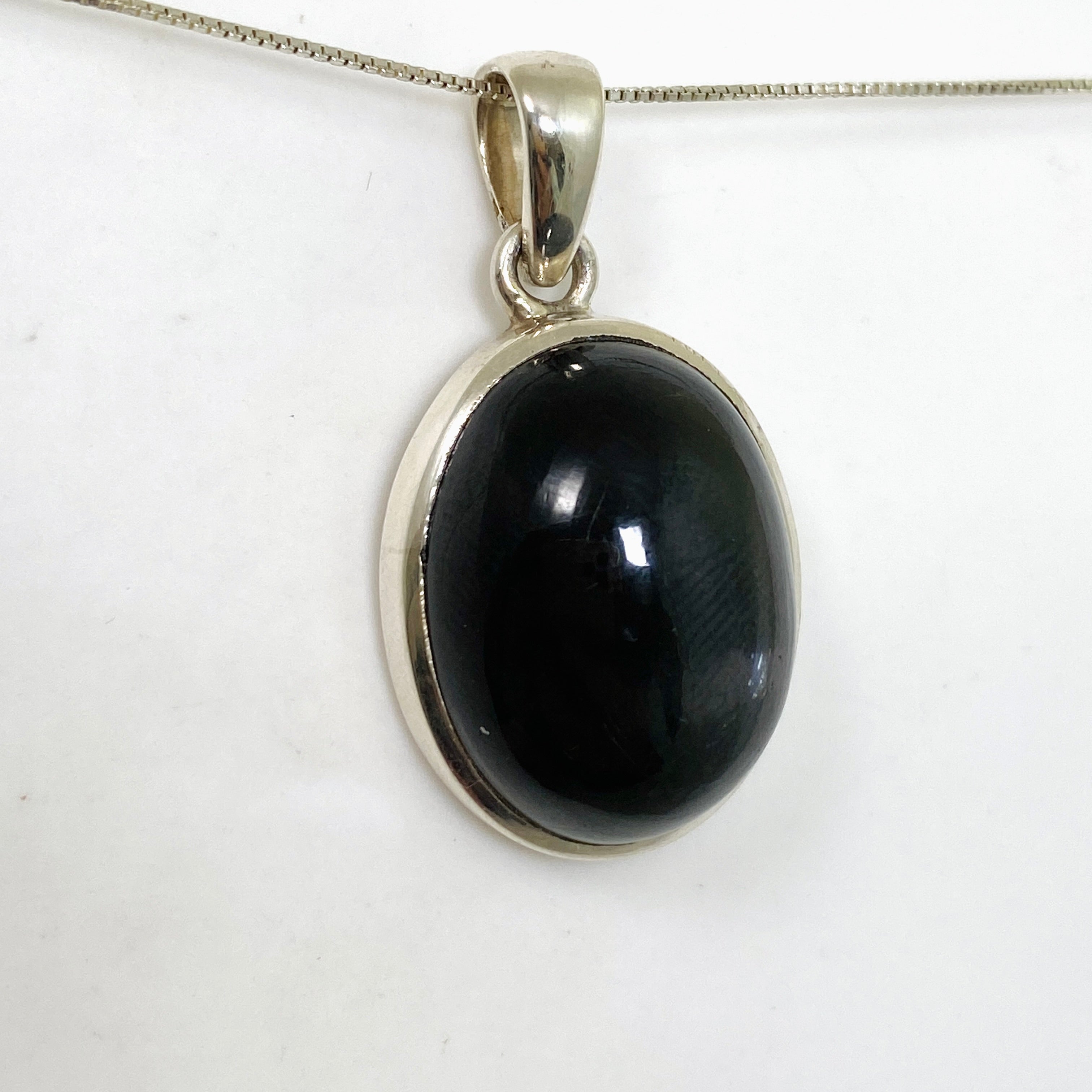 Natural Black Star Diopside Oval Cabochon Pendant Necklace - 925 Sterling Silver Jewelry for Women - Perfect for Evening Parties & Special Occasions