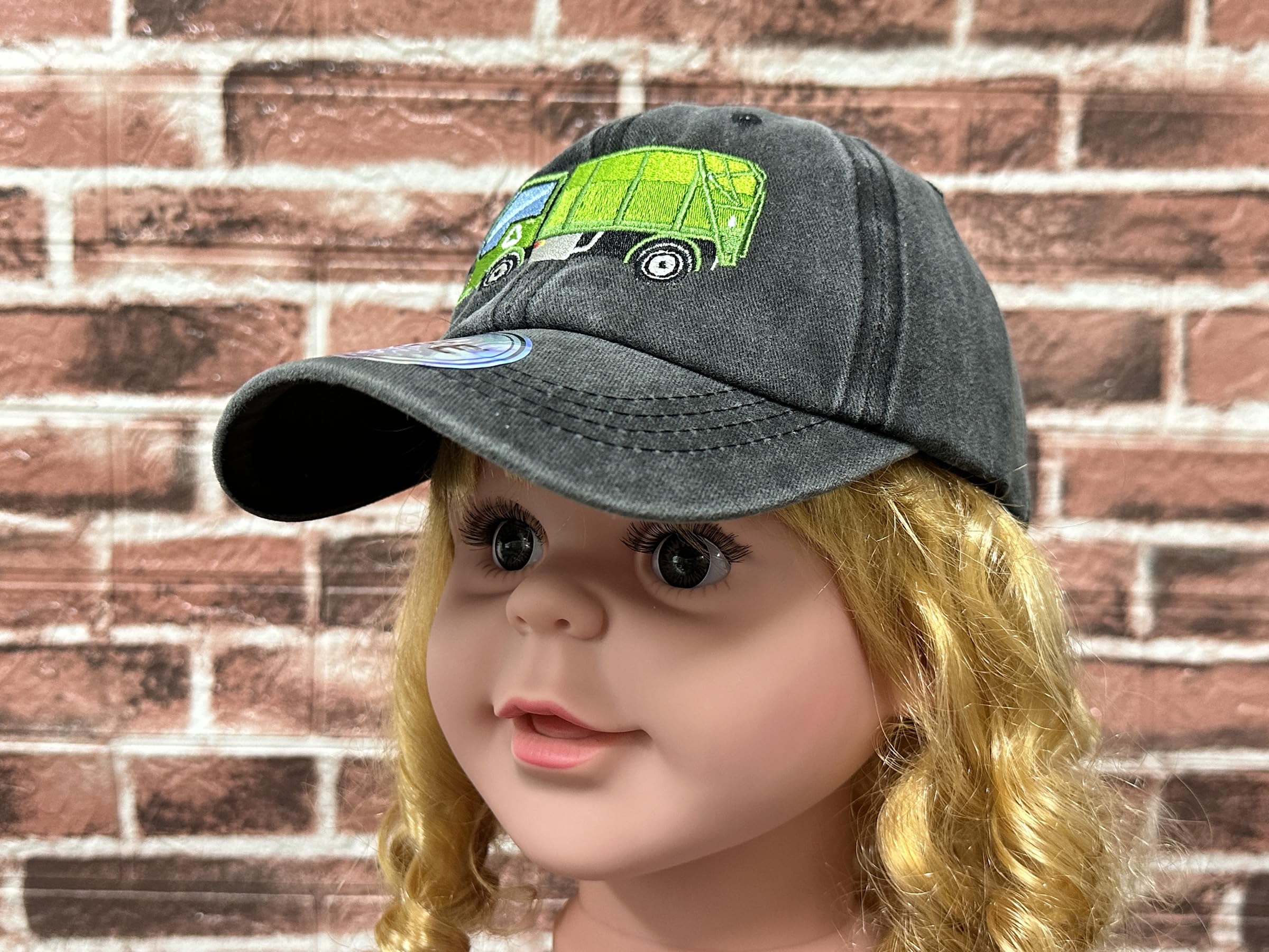 Embroidered Baseball Caps for Kids - Stylish & Comfortable for Outdoor Play