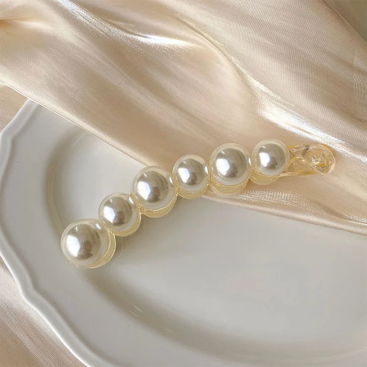 Elegant Pearl Hair Clips for Women - Fashionable Banana Clips & Ponytail Barrettes Hair Accessories | Perfect for Weddings, Parties & Everyday Wear