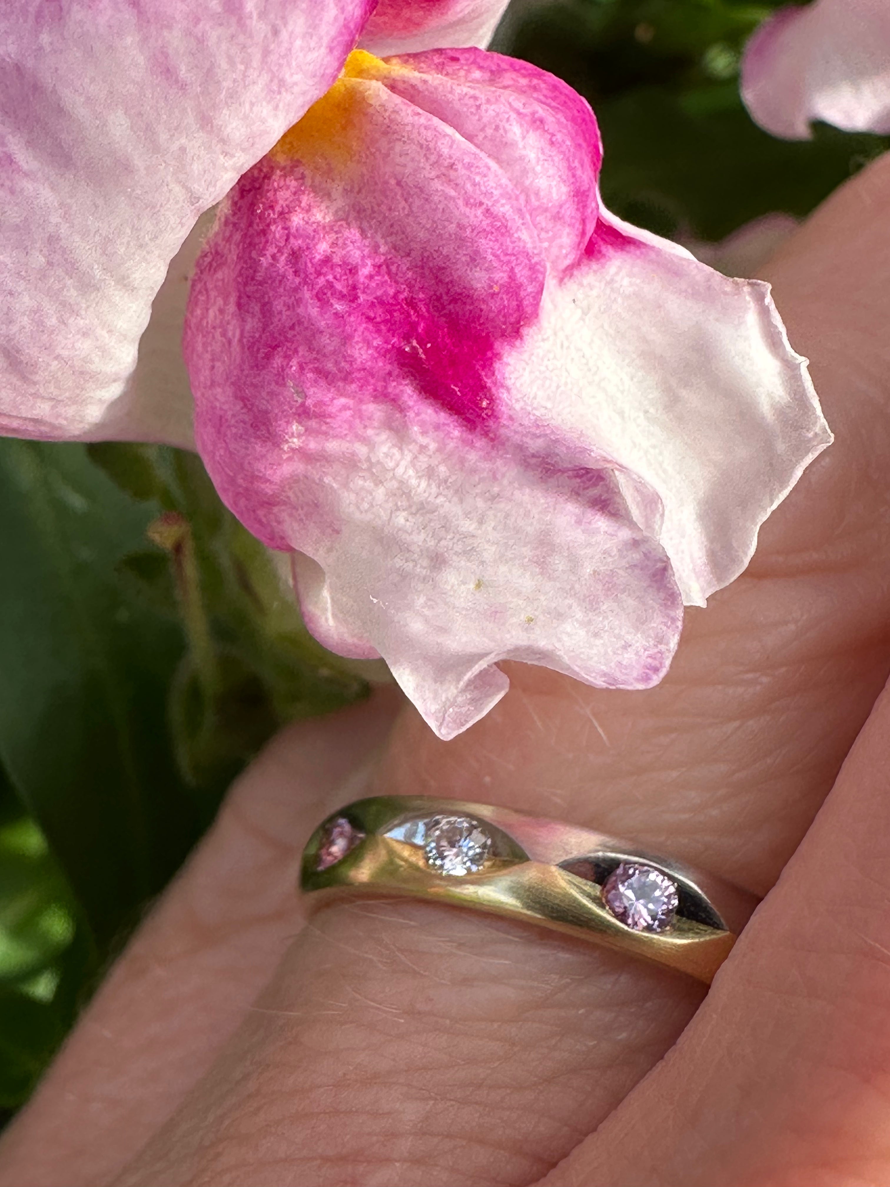 18ct Yellow and White Gold Diamond & Pink Sapphire Ring Set - Elegant Jewelry for Engagement, Wedding, Anniversary & Special Occasions