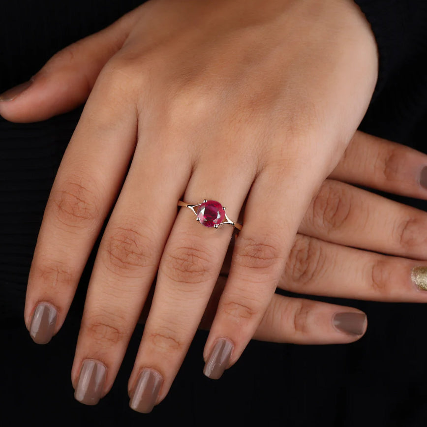 Natural Ruby Round Faceted Gemstone Statement Ring for Women - Elegant Vintage Jewelry Gift for Anniversary, Valentine's Day & Special Occasions