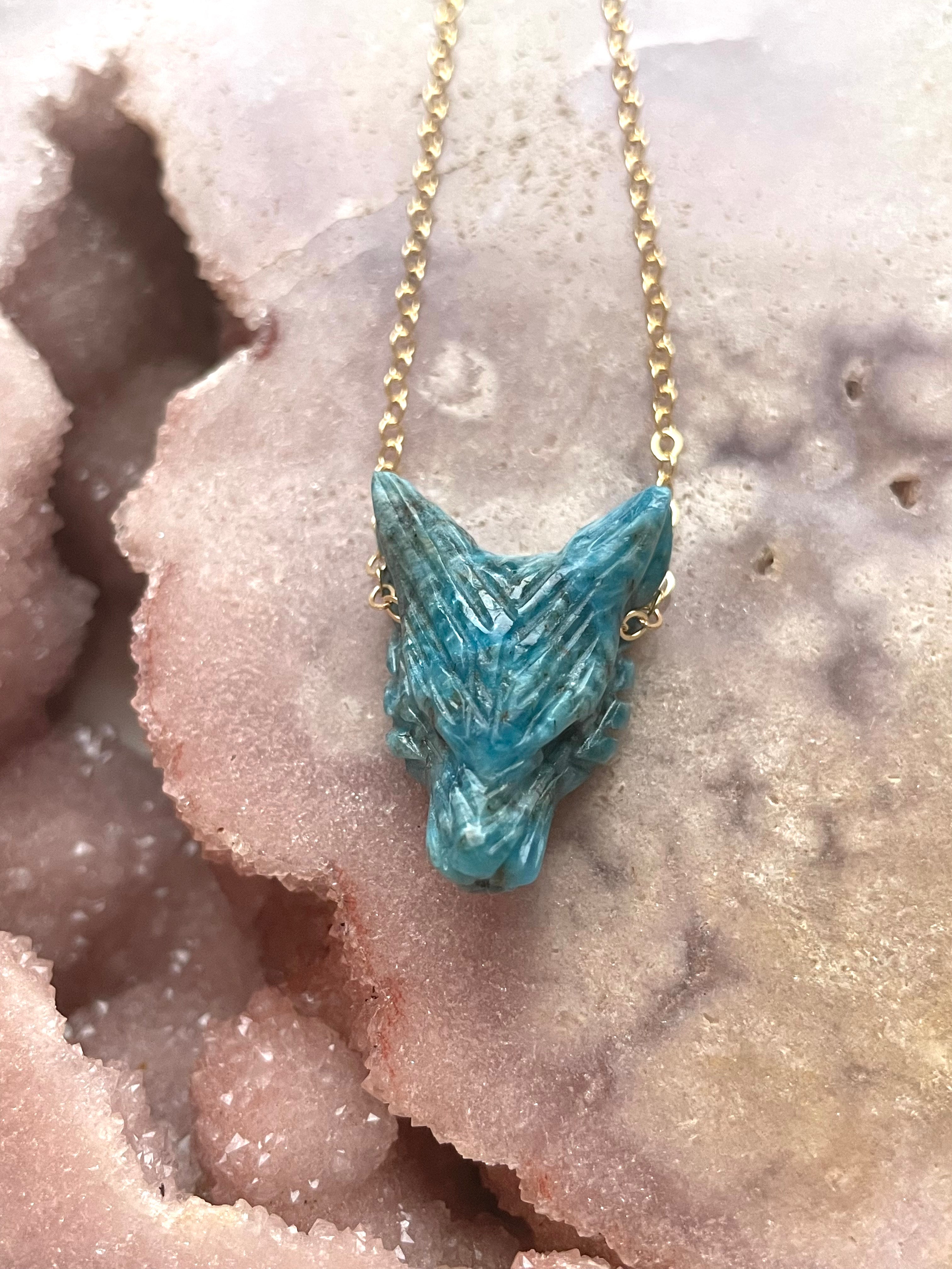 Apatite Wolf Head Necklace for Women - Handmade Sterling Silver Pendant with Healing Crystal - Perfect for Spiritual Protection, Boho Jewelry & Gift Giving