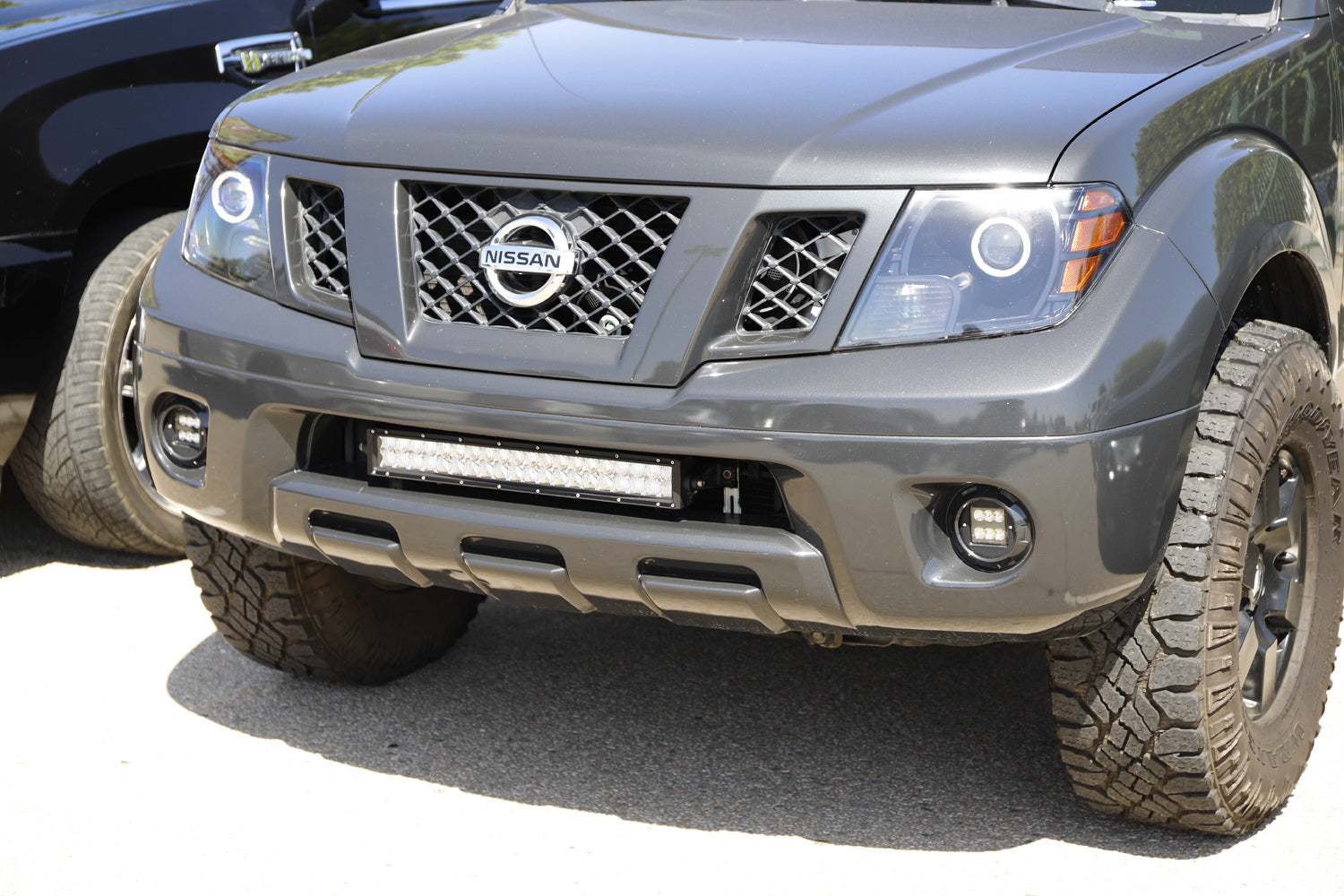 120W 20 LED Light Bar with Lower Bumper Bracket & Wiring Harness - Compatible with 2004-2018 Nissan Frontier - Off-Road Lighting for Trucks, ATVs & Night Driving