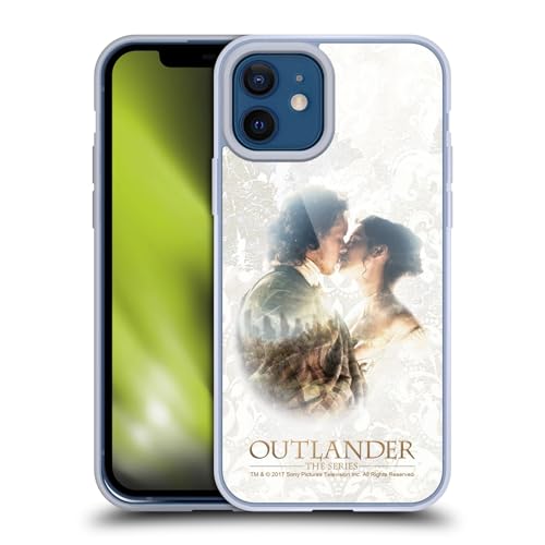 Claire & Jamie Kiss