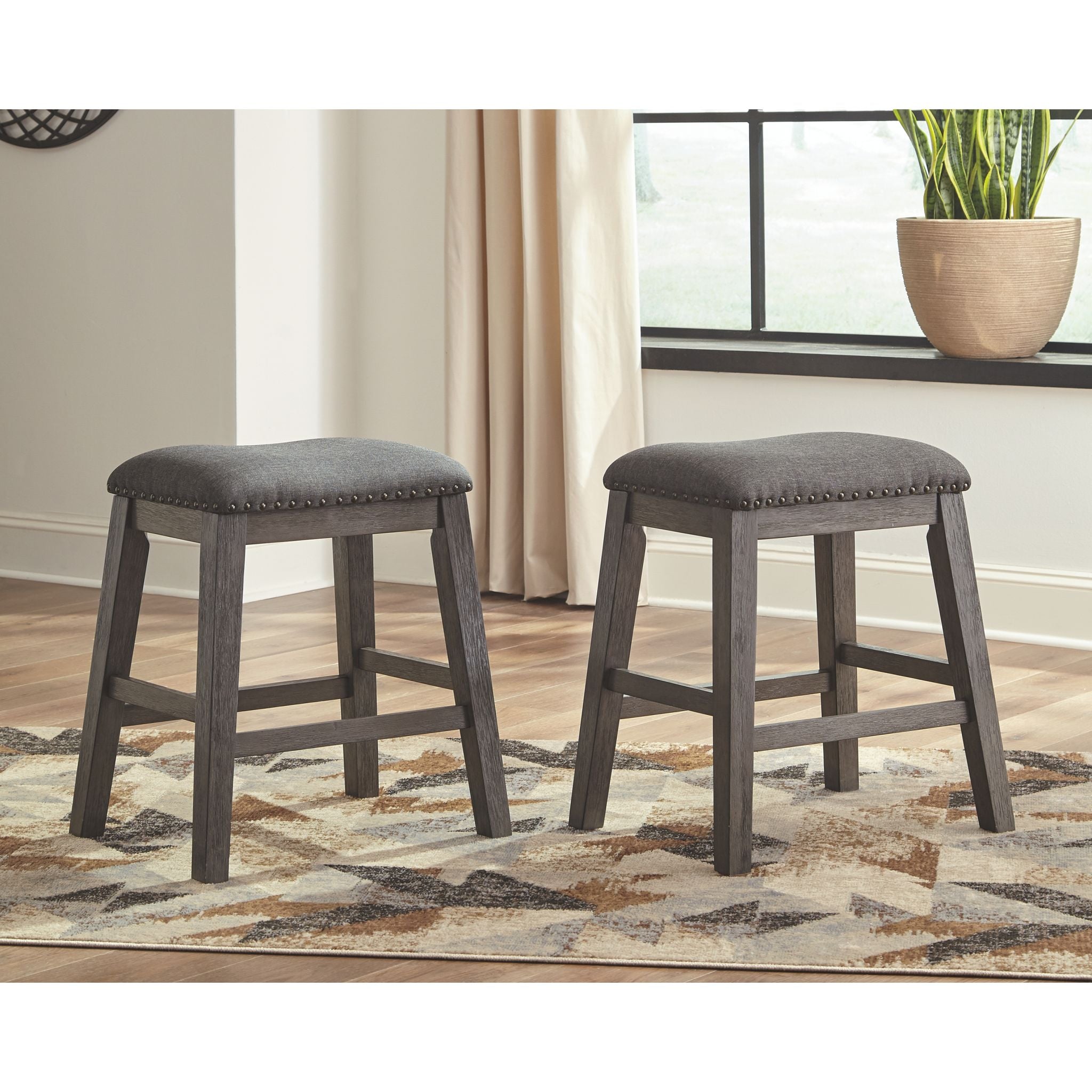 Caitbrook Counter Height Stool - 24