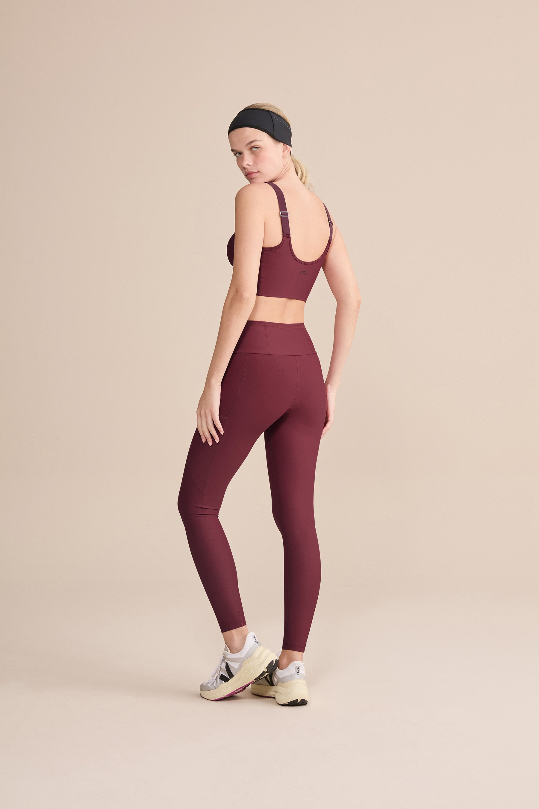 High-Performance Speed Power Sports Bra for Women - Moisture-Wicking & Supportive Workout Top for Running, Yoga & Gym