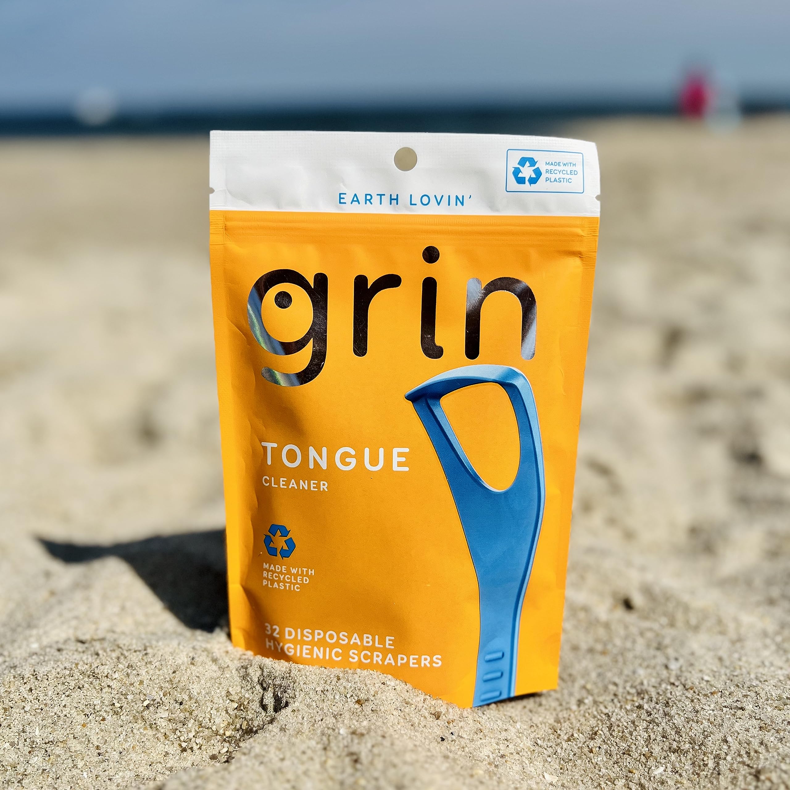 GRIN Disposable Tongue Cleaner 32 Pack - Recycled Plastic Tongue Scraper for Fresh Breath & Oral Hygiene - Includes Fold-Back Toothpick - Perfect for Travel, Home & Daily Dental Care Routine