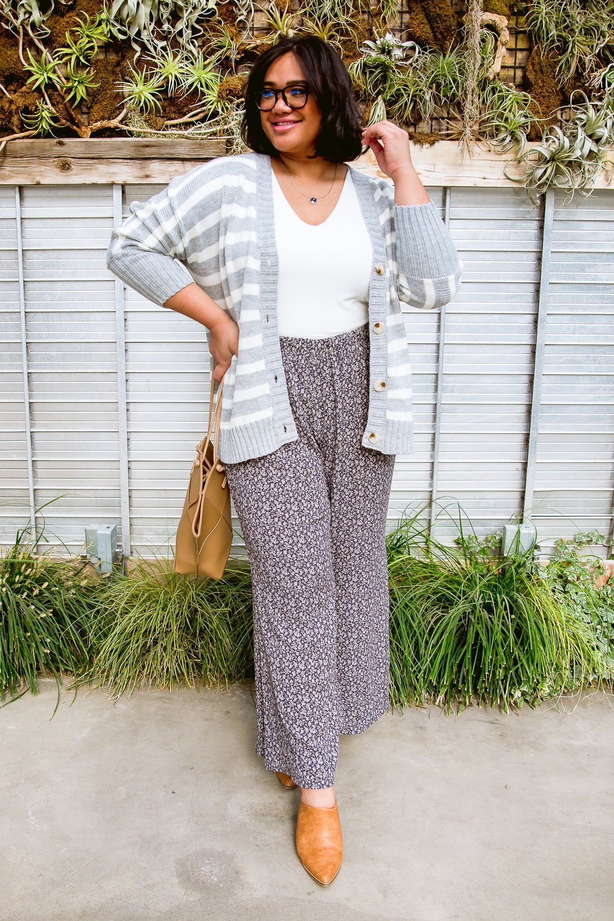 Stylish City Views Wide Leg Pants for Women - Comfortable High Waisted Palazzo Trousers for Office, Travel & Casual Wear