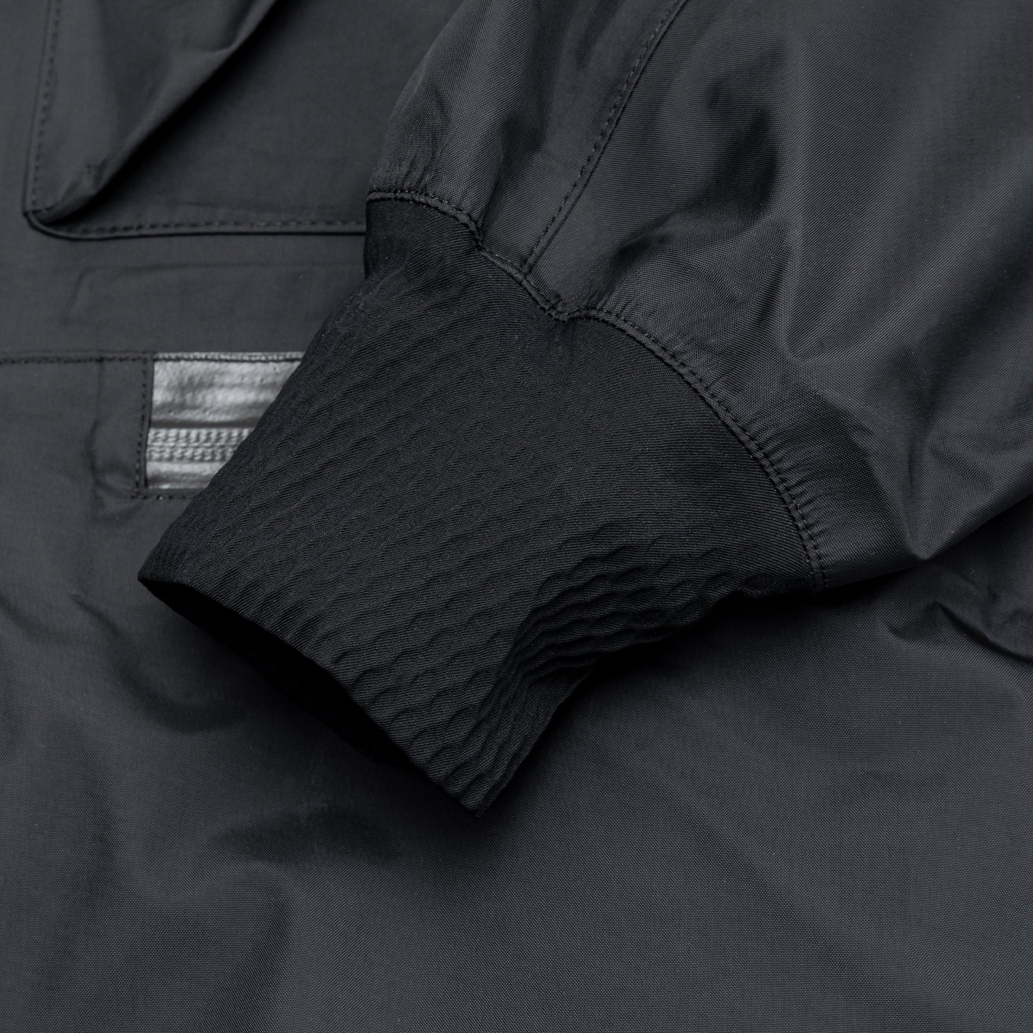 J123A GT 3L GORE-TEX Tactical Jacket for Outdoor Adventures - Waterproof & Breathable Military Style Jacket for Hiking, Camping, and Extreme Weather Conditions