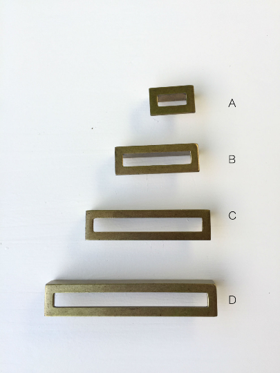 Vintage Aged Brass Drawer Pulls & Cabinet Handles - Classic Hardware for Kitchen Cabinets, Dressers & Furniture Restoration (Set of 10)