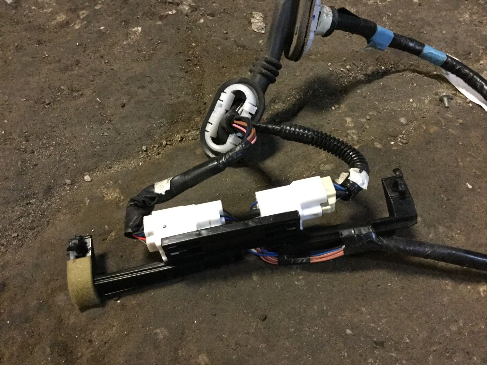2005-2009 Toyota Prius Trunk Lid Wiring Harness OEM Replacement - Compatible for Rear Tailgate Electrical Repair & Maintenance