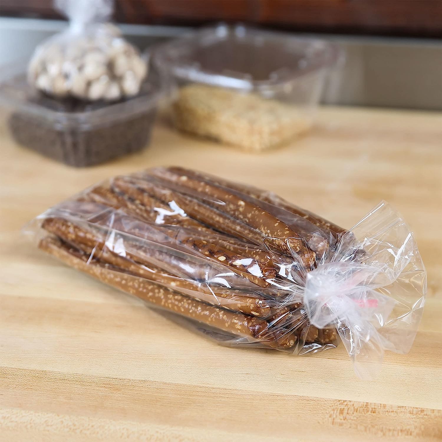 APQ 1000 Pack Clear Polyethylene Gusseted Bags 8x4x18 Inches - 1 Mil Thickness Expandable Side Gusset Open Ended Bags for Industrial, Food Service & Healthcare | Perfect for Packaging, Storage & Shipping Needs