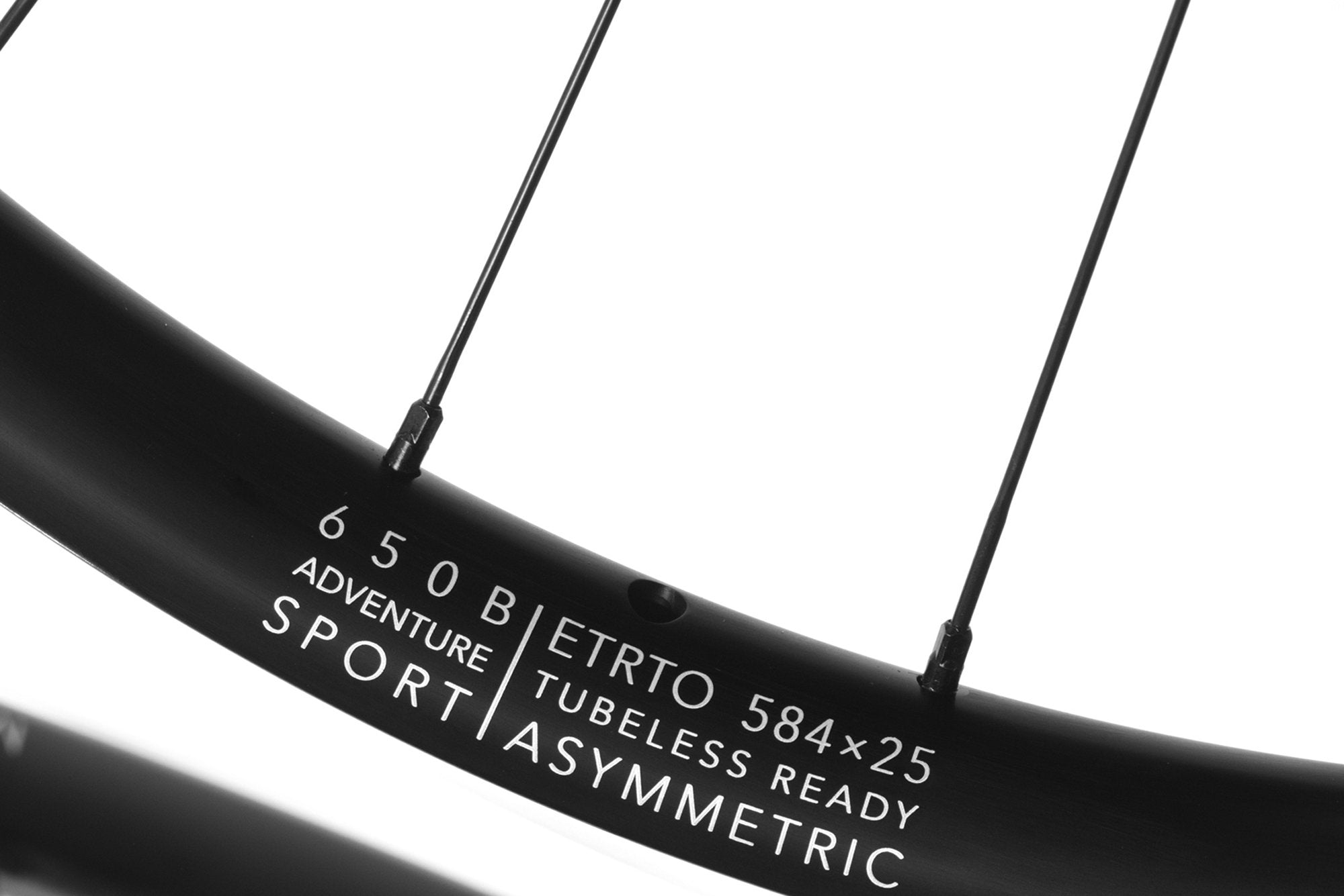 MASON x HUNT 650B Adventure Sport Disc Single Wheel - Premium Gravel Bike Wheel for Off-Road Cycling & Bikepacking Adventures
