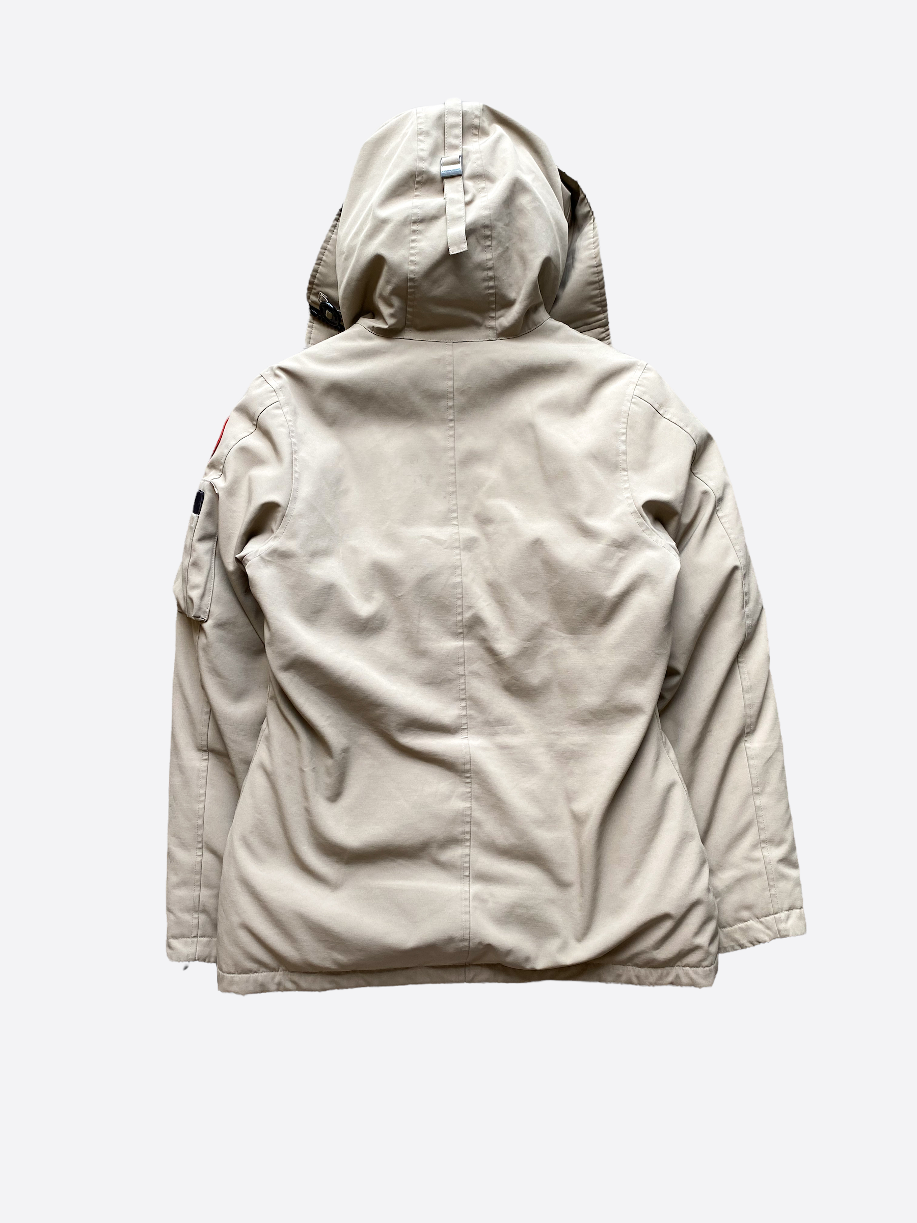 Canada Goose Tan Montebello Women's Parka - Premium Winter Coat for Extreme Cold Weather, Waterproof & Windproof, Fashionable Outerwear for Snowboarding, Skiing & City Commute