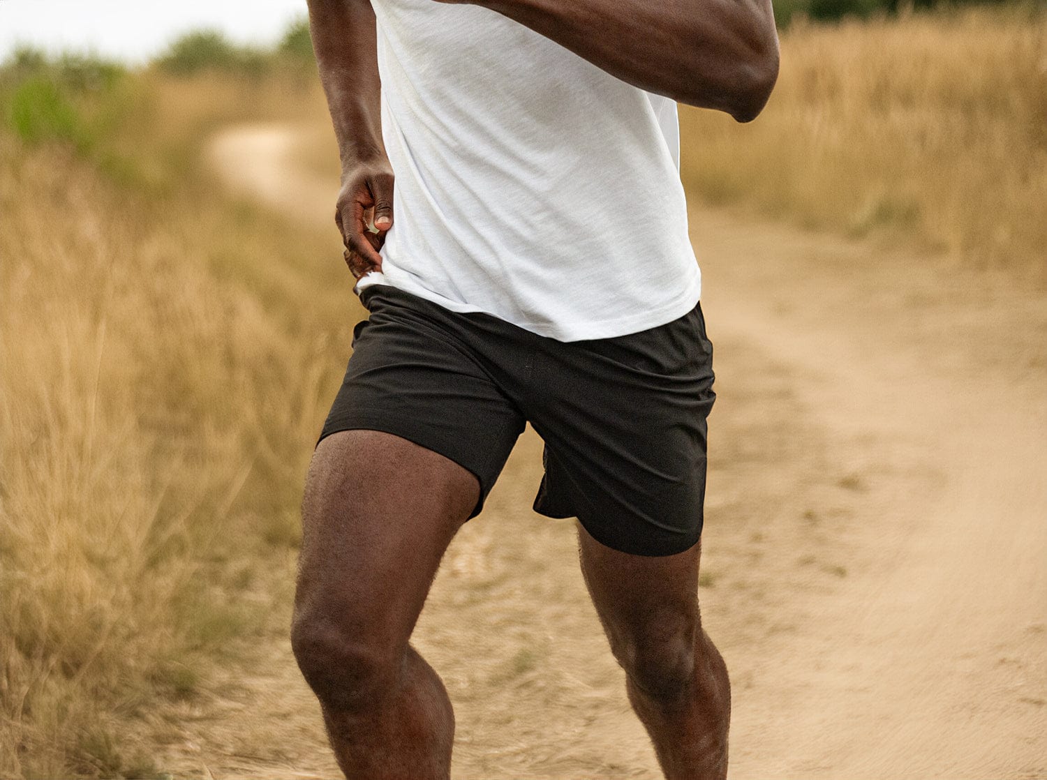**Men's High-Performance Cruiser Shorts - Breathable & Quick-Dry Activewear for Running, Gym, and Outdoor Adventures - Black**