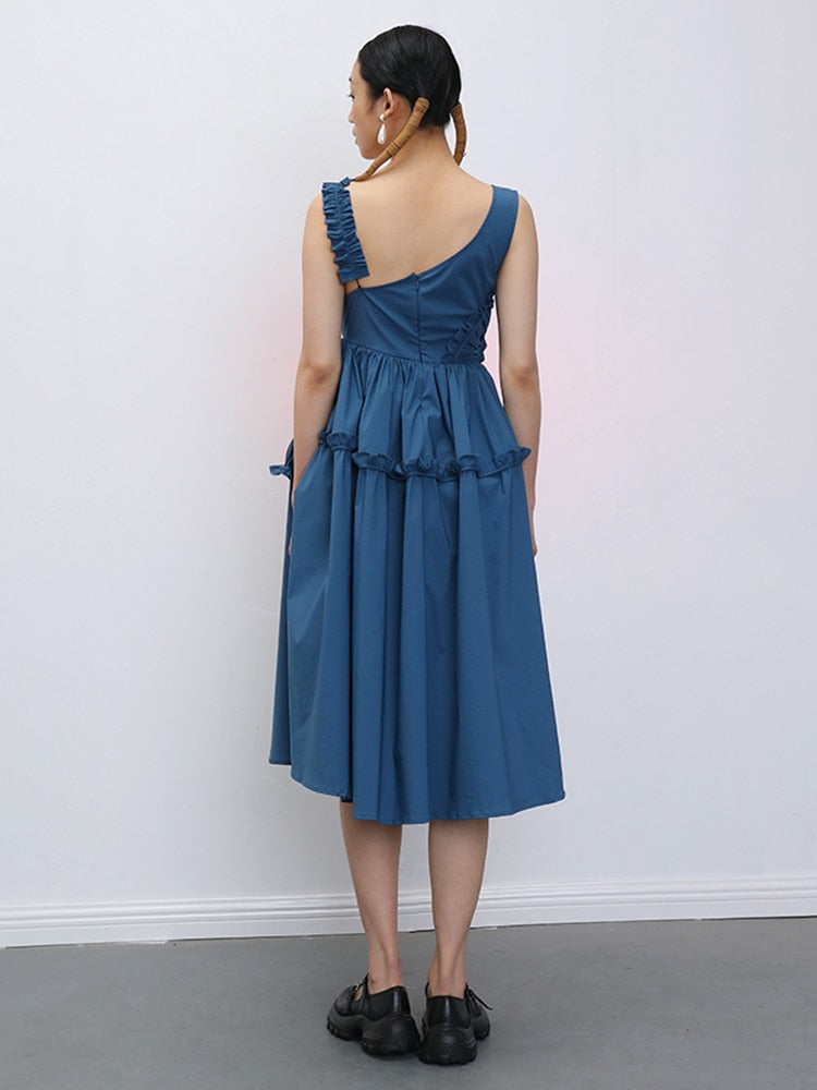 Women's Asymmetrical Hollow Out Dress - Square Collar Sleeveless High Waist Pullover Casual Summer Dress for Beach, Party & Date Night