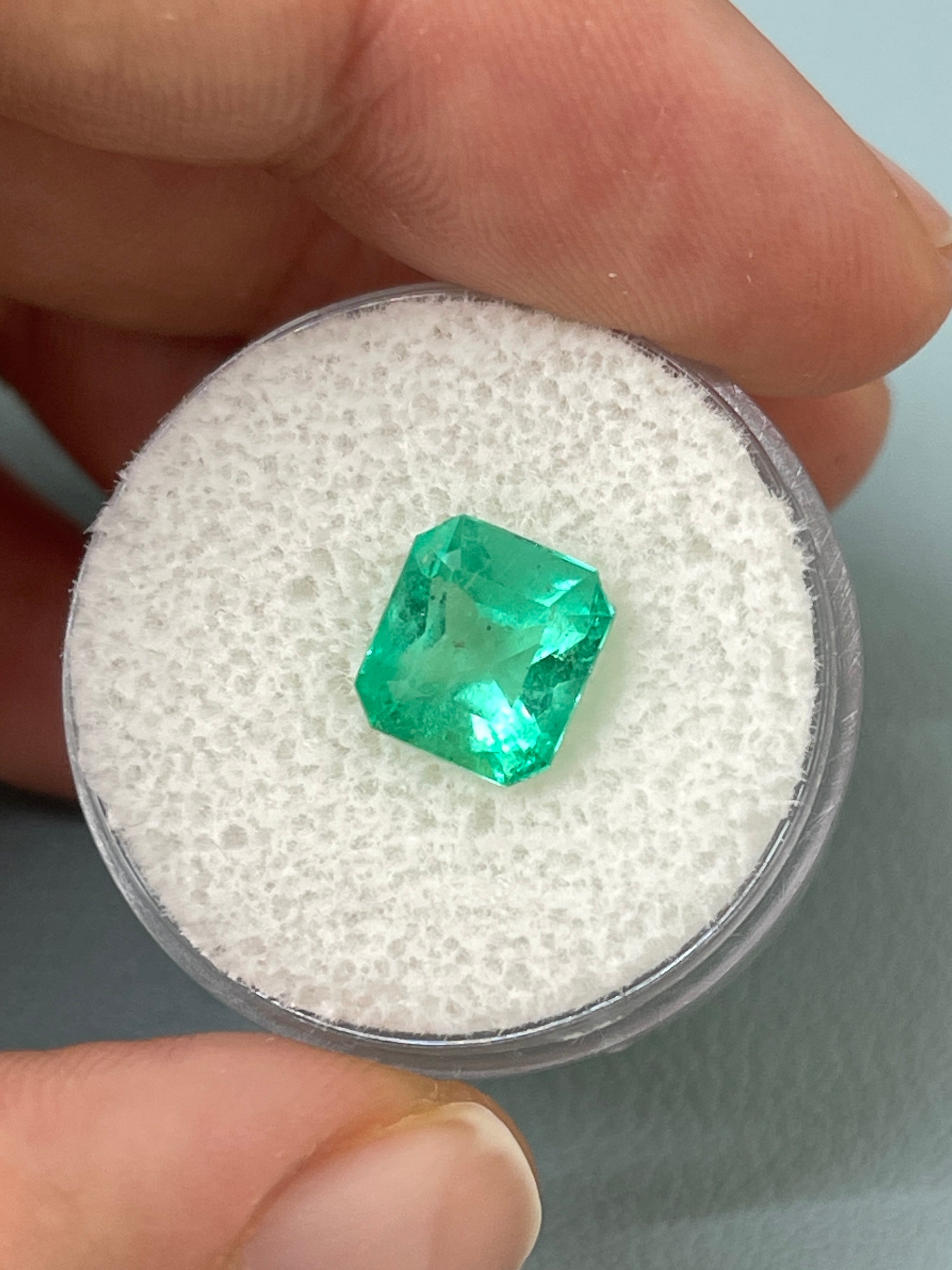 2.76 Carat 9x8mm Natural Colombian Emerald - Yellowish Green Loose Gemstone, Asscher Cut for Jewelry Making, Engagement Rings & Luxury Gifts