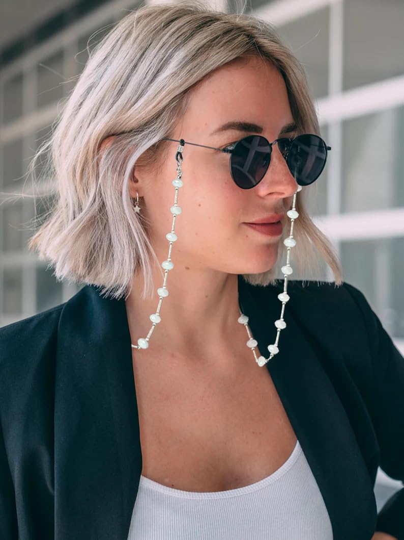 Stylish Beaded Eyeglass Chain for Women - Adjustable Necklace Holder for Reading Glasses & Sunglasses - Perfect for Work, Travel, and Outdoor Activities